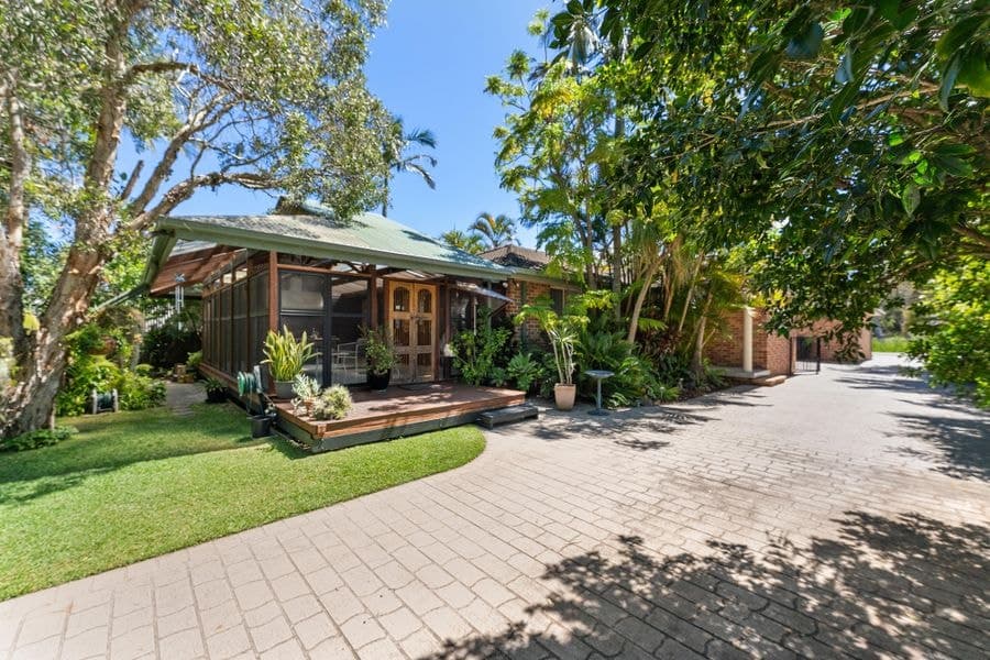 42 Docker Street, Marks Point NSW 2280, Marks Point - Image 1
