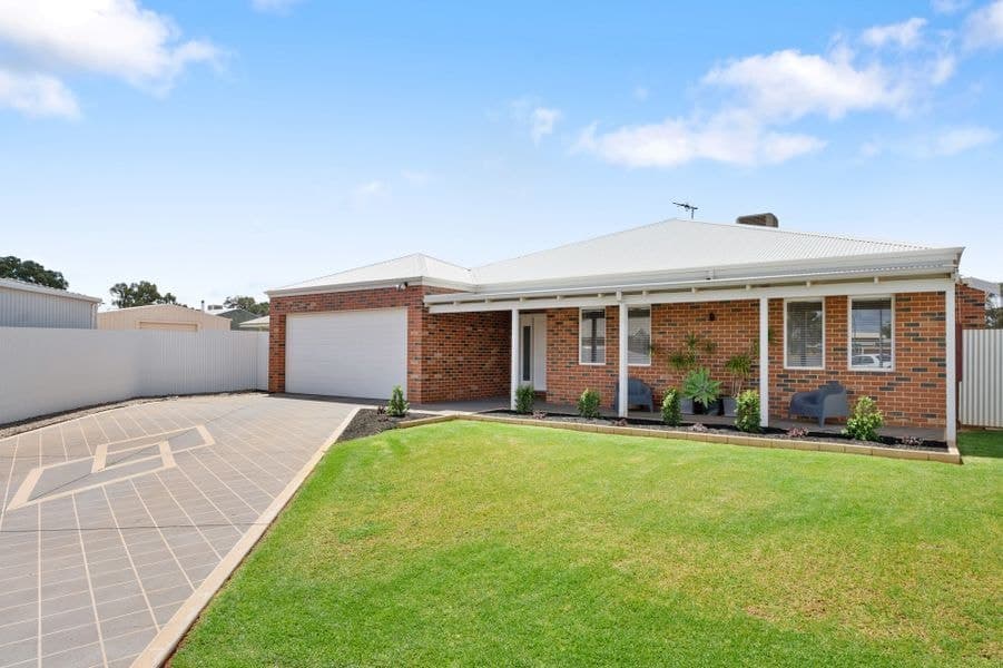 7 Heaney Close, Somerville WA 6430, Somerville - Image 1