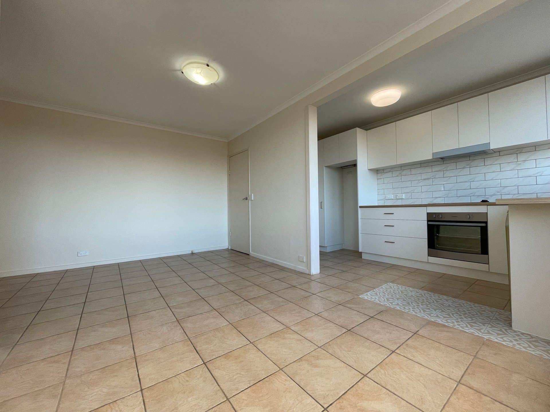 3/15 De Carle Street, Brunswick, Brunswick - Thumbnail 2
