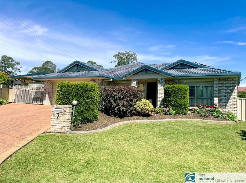 7 Sturt Place, Taree NSW 2430, Taree - Image 1