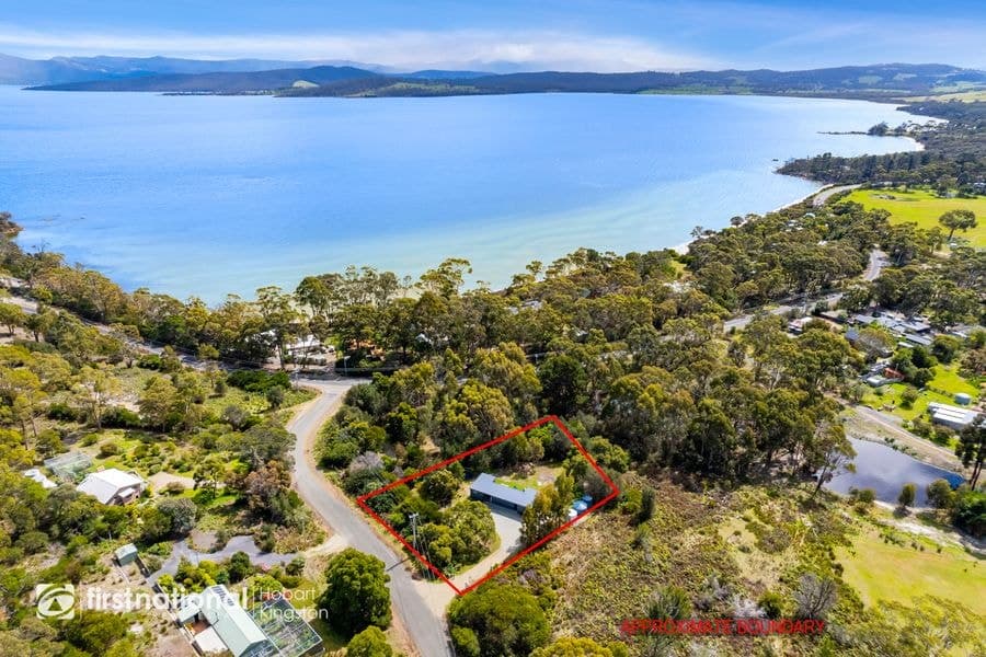7 Blyth Parade, Great Bay TAS 7150, Great Bay - Image 1