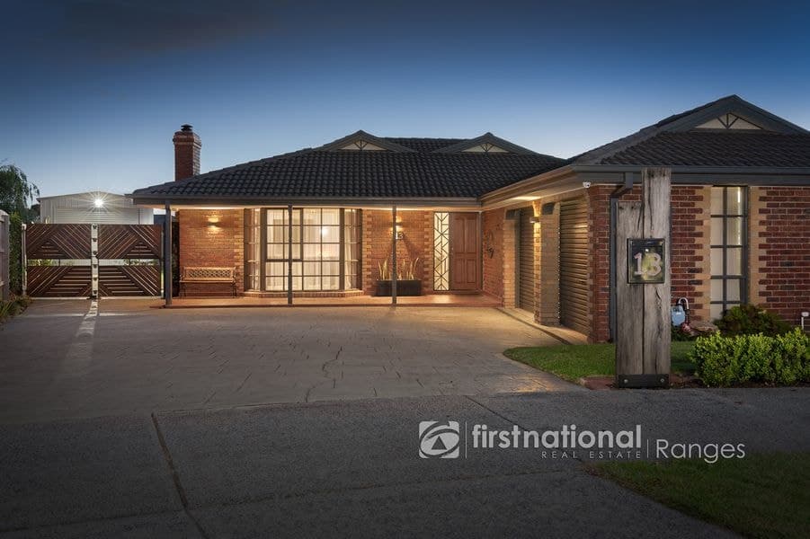 13 Sheffield Close, Pakenham VIC 3810, Pakenham - Image 1