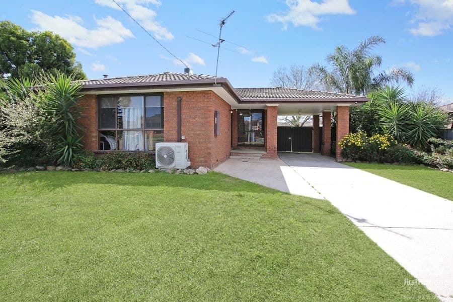 26 Mayfair Drive, West Wodonga VIC 3690, West Wodonga - Image 1