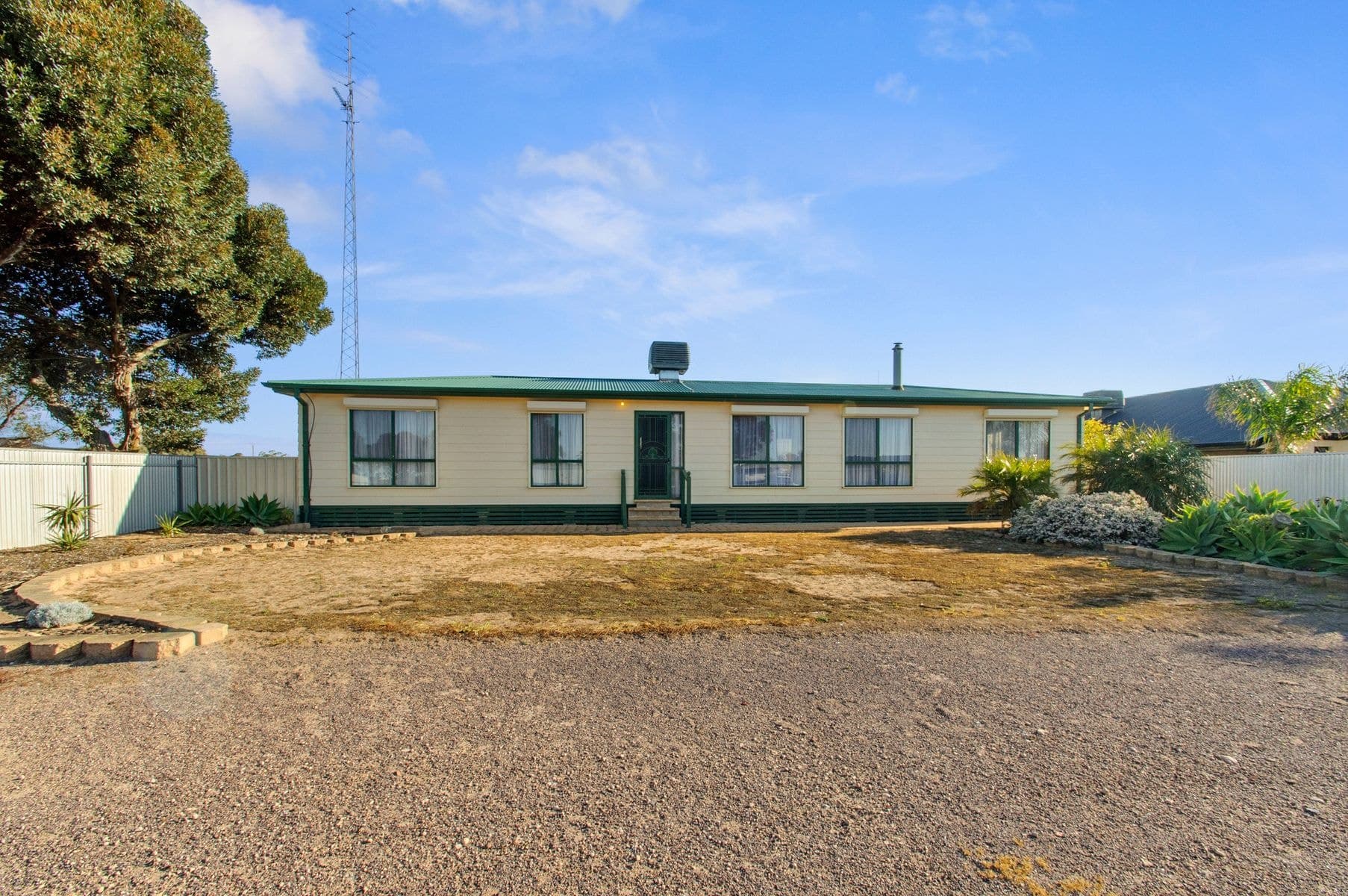 28 George St, Wallaroo SA 5556, Wallaroo - Image 1