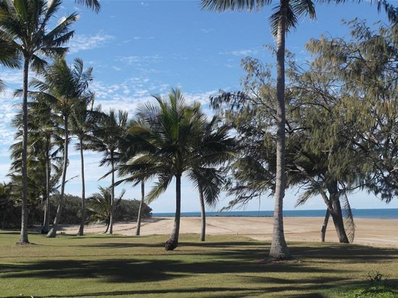 39 Brooksfield Drive, Sarina Beach QLD 4737, Sarina Beach - Thumbnail 2