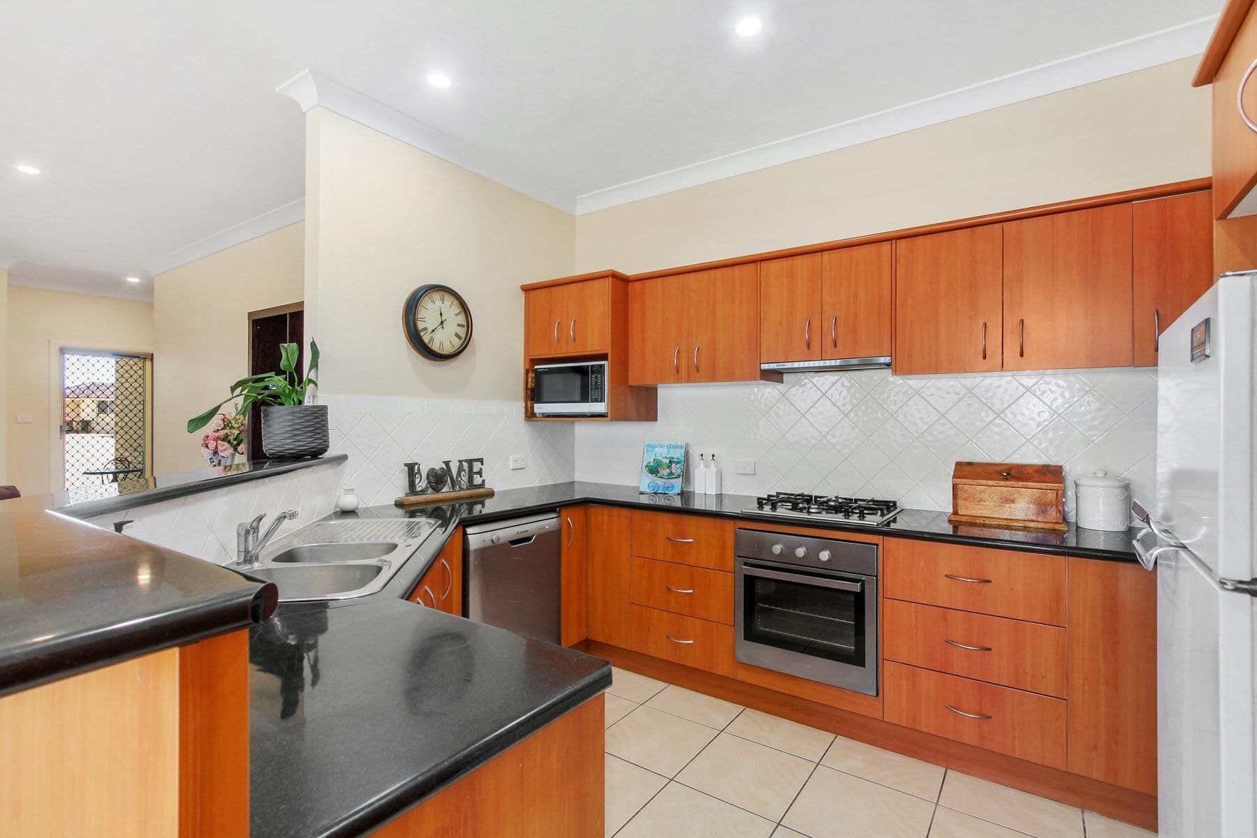 12 Conimbla Crescent, Tamworth NSW 2340, Tamworth - Thumbnail 3