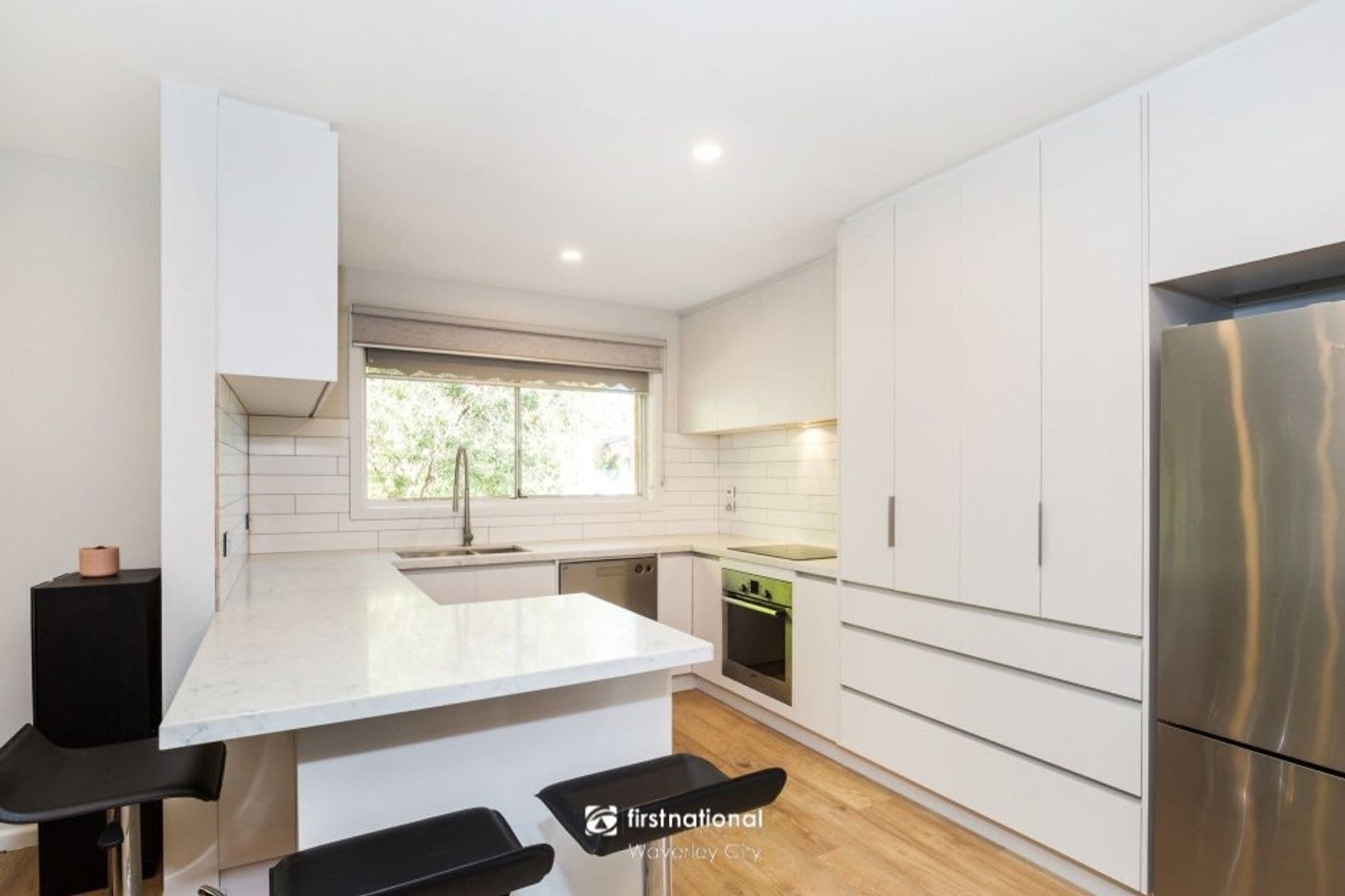 1/26 Baringa Street, Mount Waverley VIC 3149, Mount Waverley - Thumbnail 3