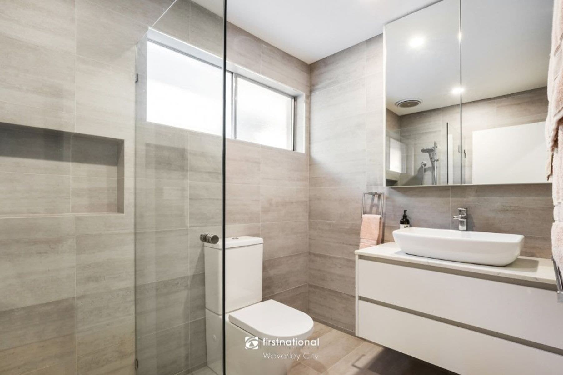 1/26 Baringa Street, Mount Waverley VIC 3149, Mount Waverley - Thumbnail 5