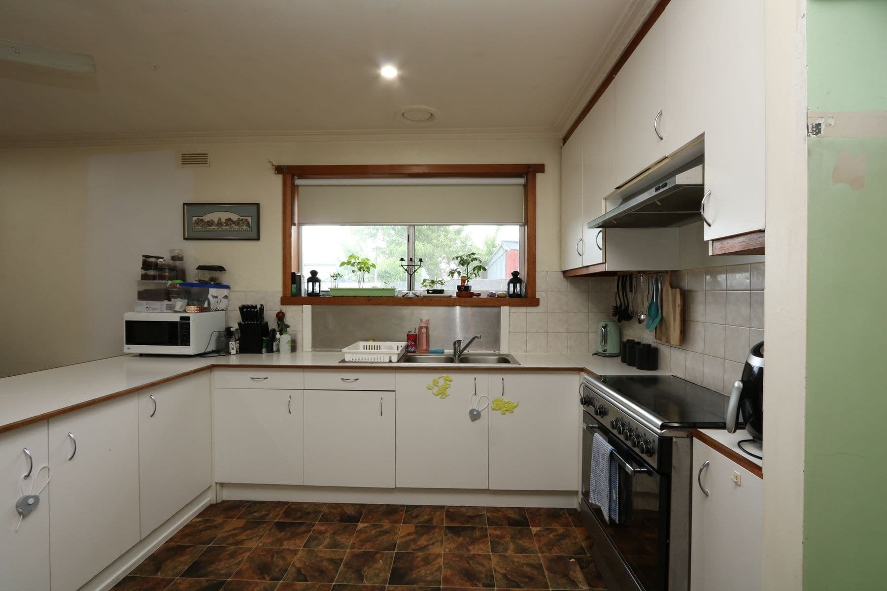 34. Burns Street, Maryborough VIC 3465, Maryborough - Thumbnail 3
