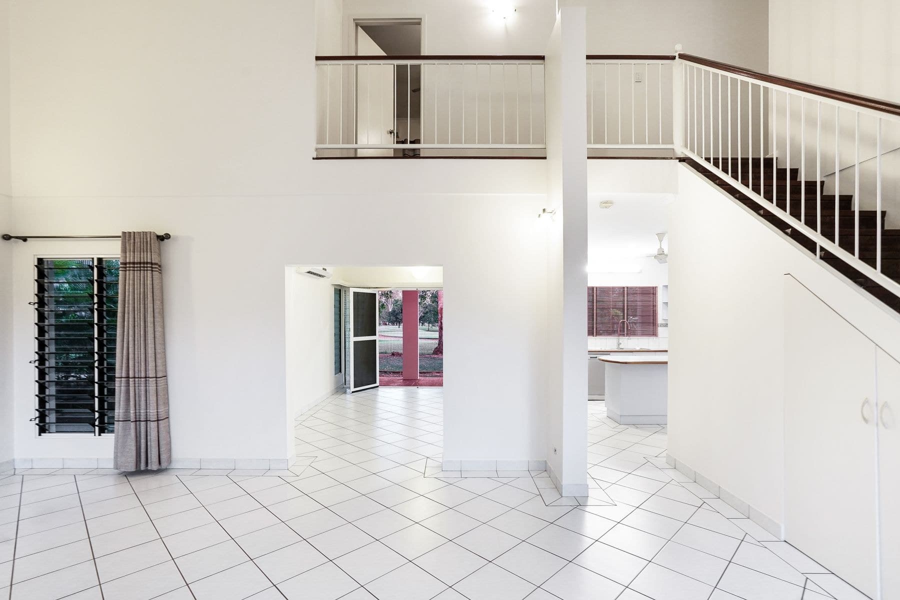 125 Woodlake Boulevard, Durack, NT 0830, Durack - Thumbnail 4
