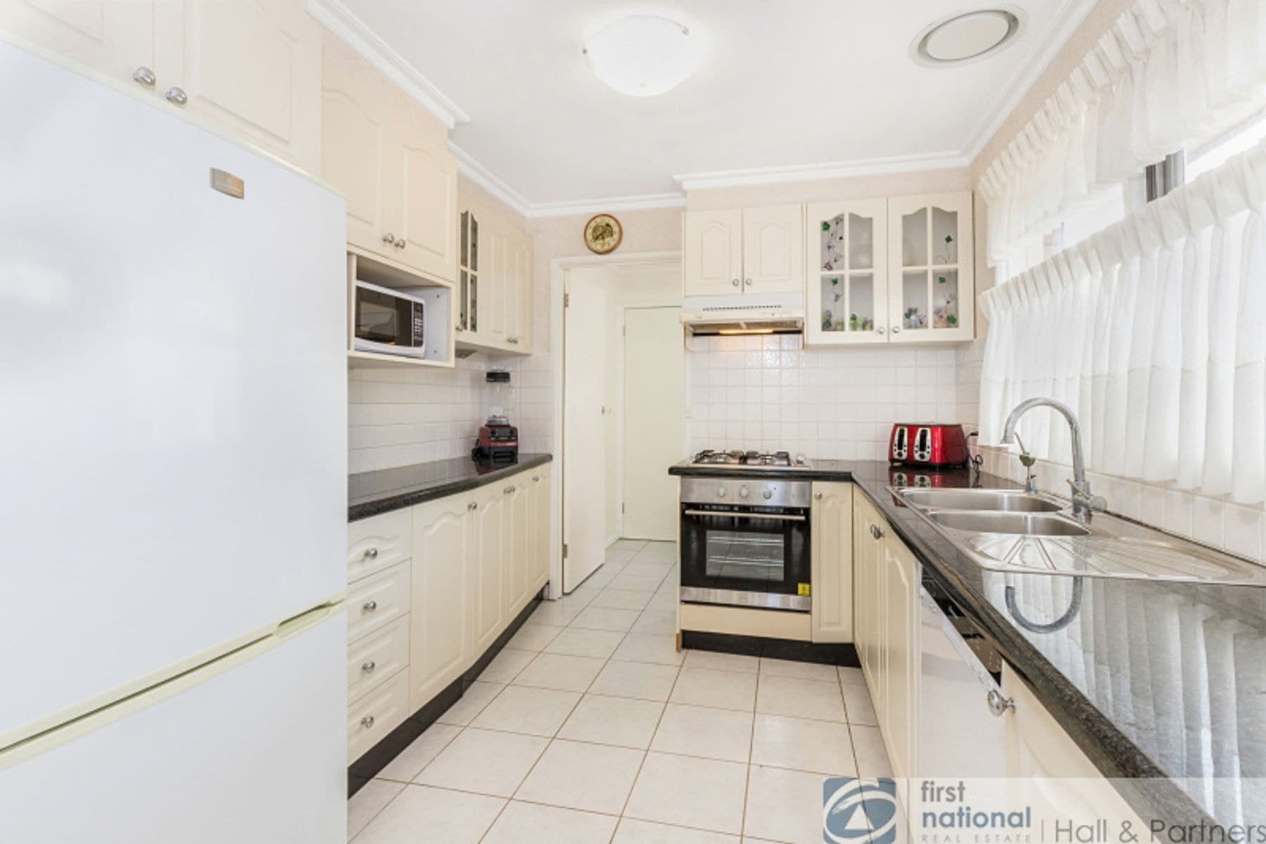 94 Carlton Road, Dandenong North VIC 3175, Dandenong North - Thumbnail 4