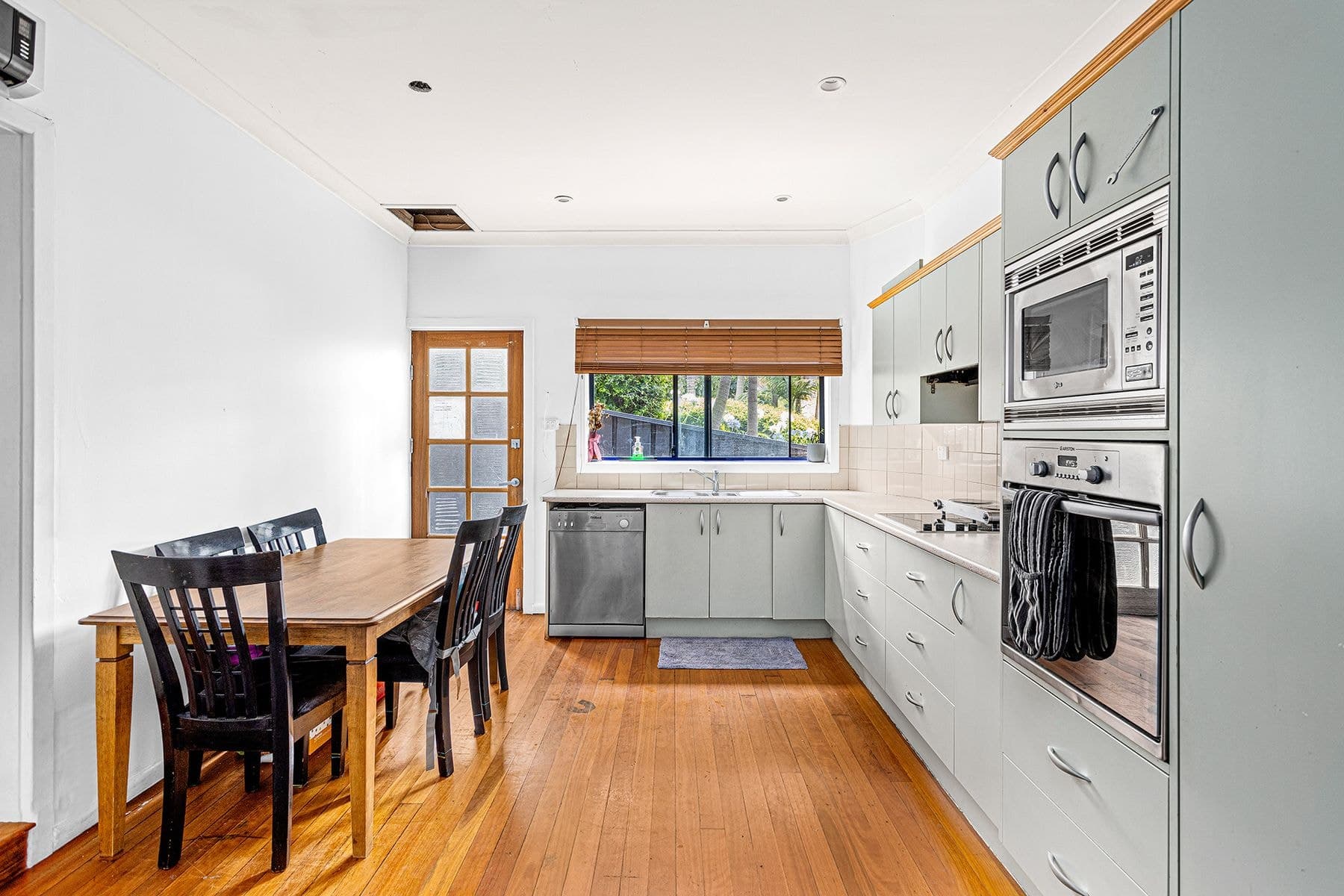23 Parmenter Avenue, Corrimal NSW 2518, Corrimal - Thumbnail 2