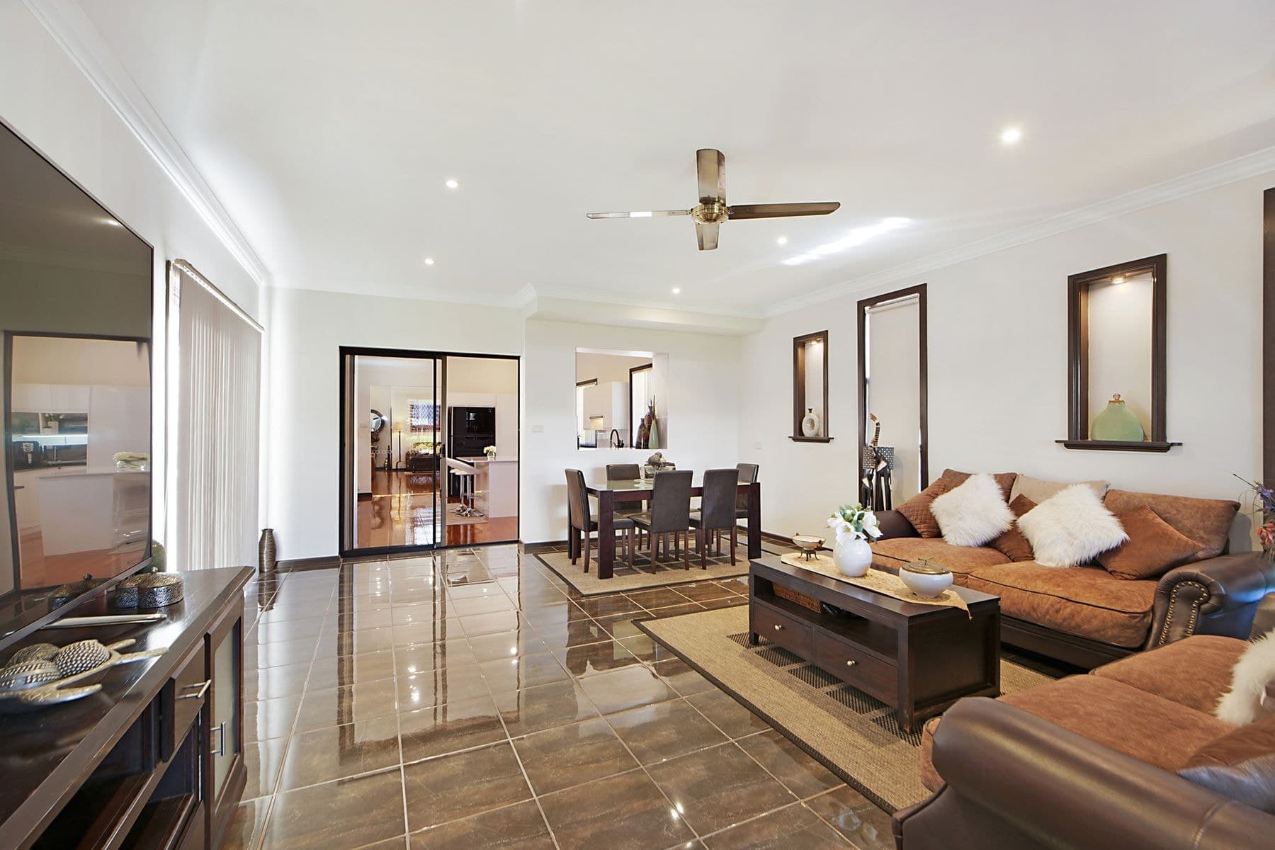 39 Darling Street, Hamilton South NSW 2303, Hamilton South - Thumbnail 3
