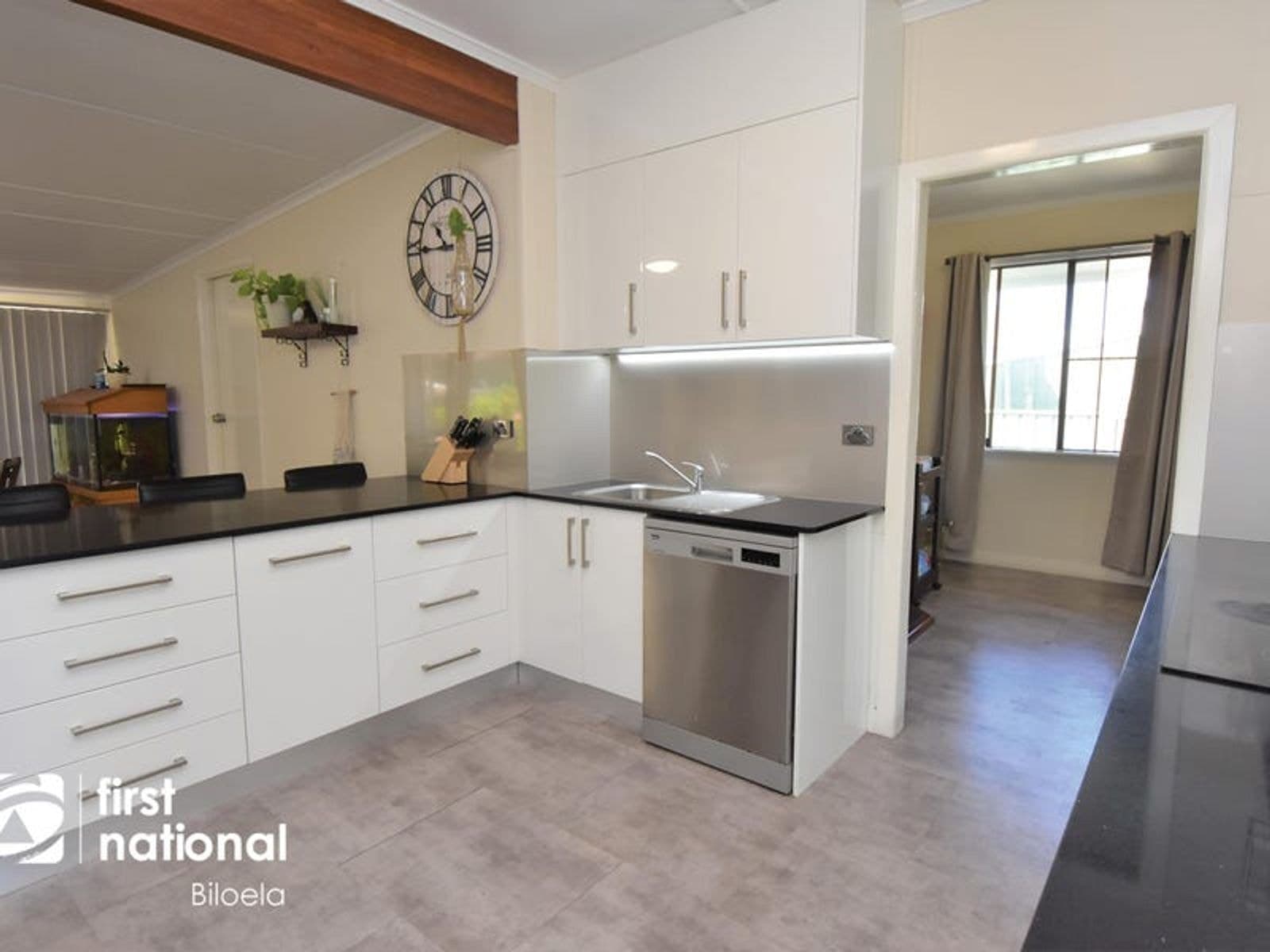 30 Kroombit Street, Biloela QLD 4715, Biloela - Thumbnail 6