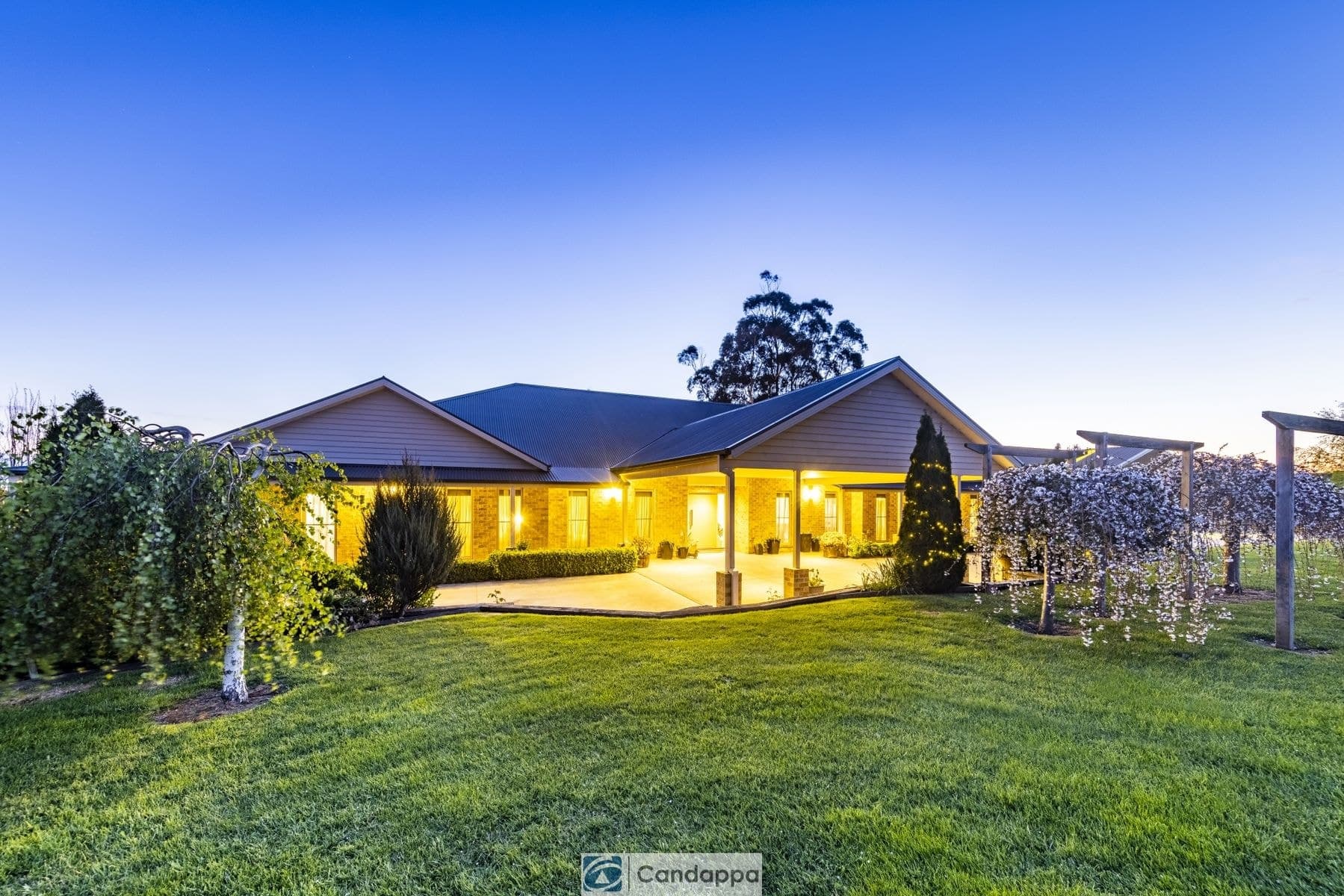 9 Oxley Court, Drouin VIC 3818, Drouin - Thumbnail 2