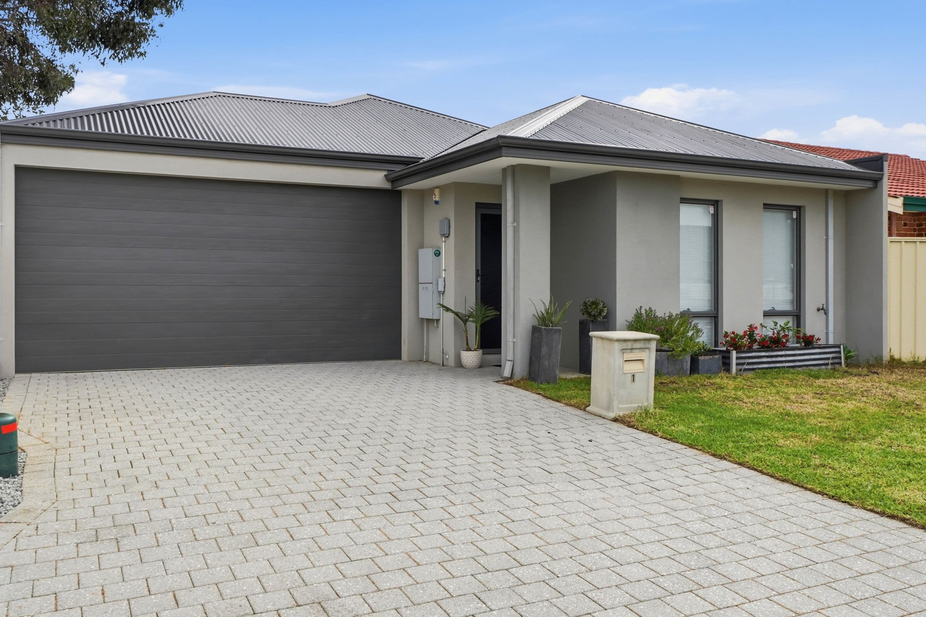1 Warrida Way, Maddington, WA 6109, Maddington - Thumbnail 2