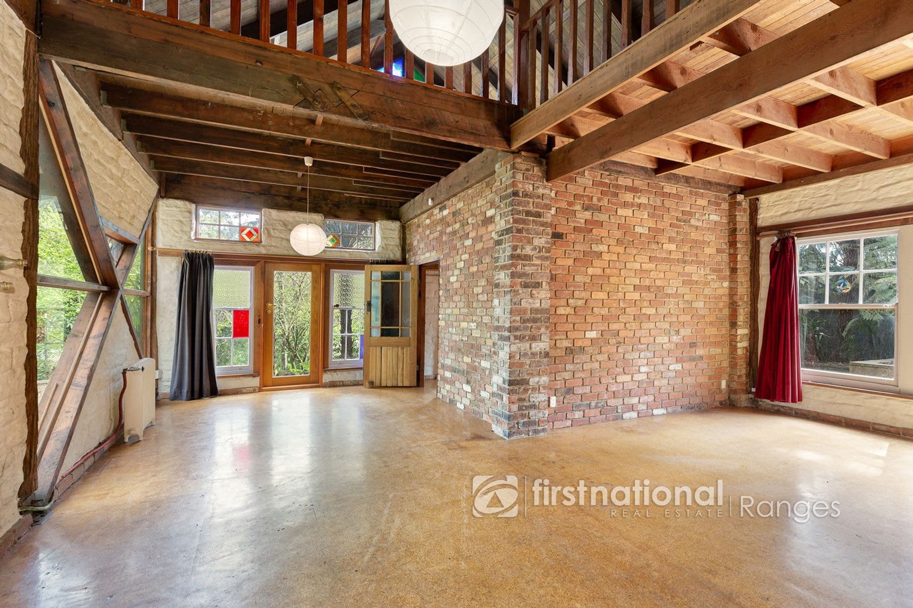 11 Boronia Crescent, Cockatoo VIC 3781, Cockatoo - Thumbnail 2