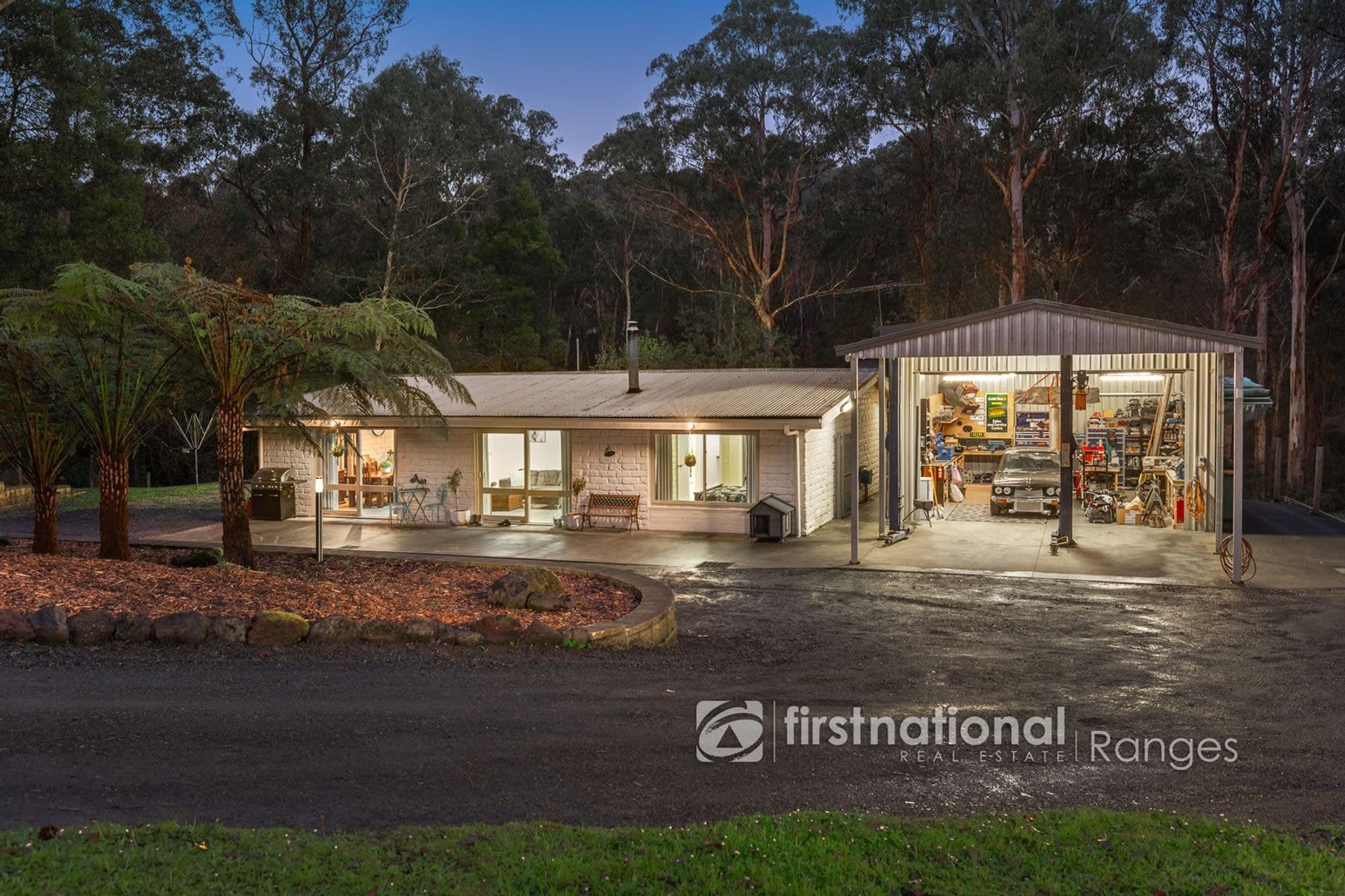 25 Mountain Road, Cockatoo VIC 3781, Cockatoo - Image 1