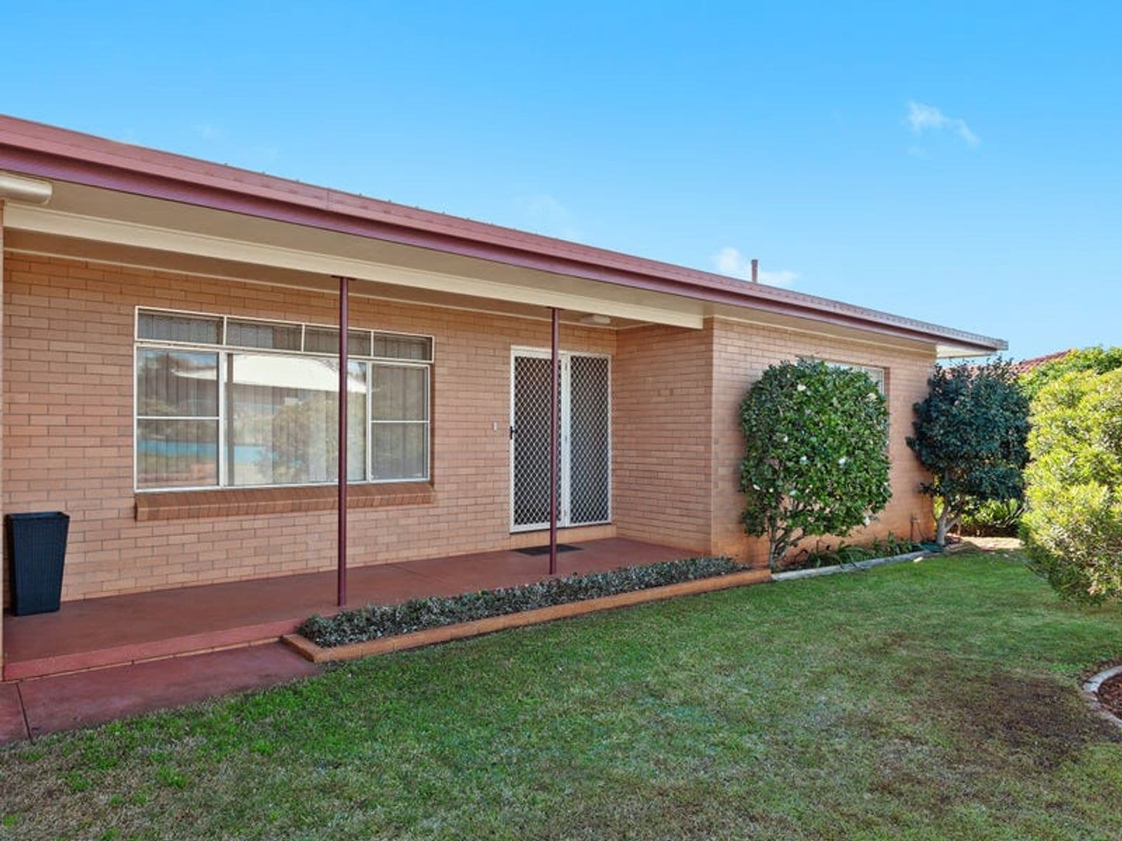 127 South Street, Centenary Heights QLD 4350, Centenary Heights - Thumbnail 2