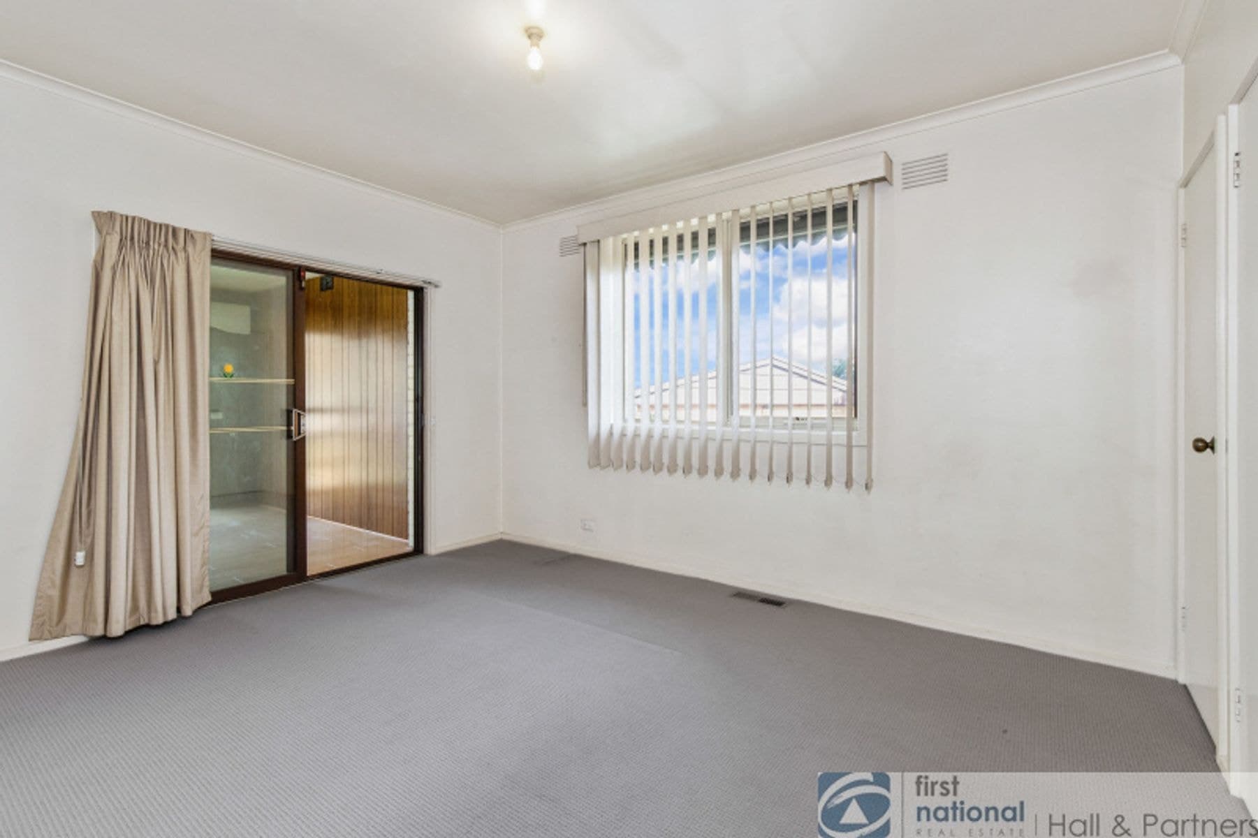 99 Neasham Drive, Dandenong North VIC 3175, Dandenong North - Thumbnail 6