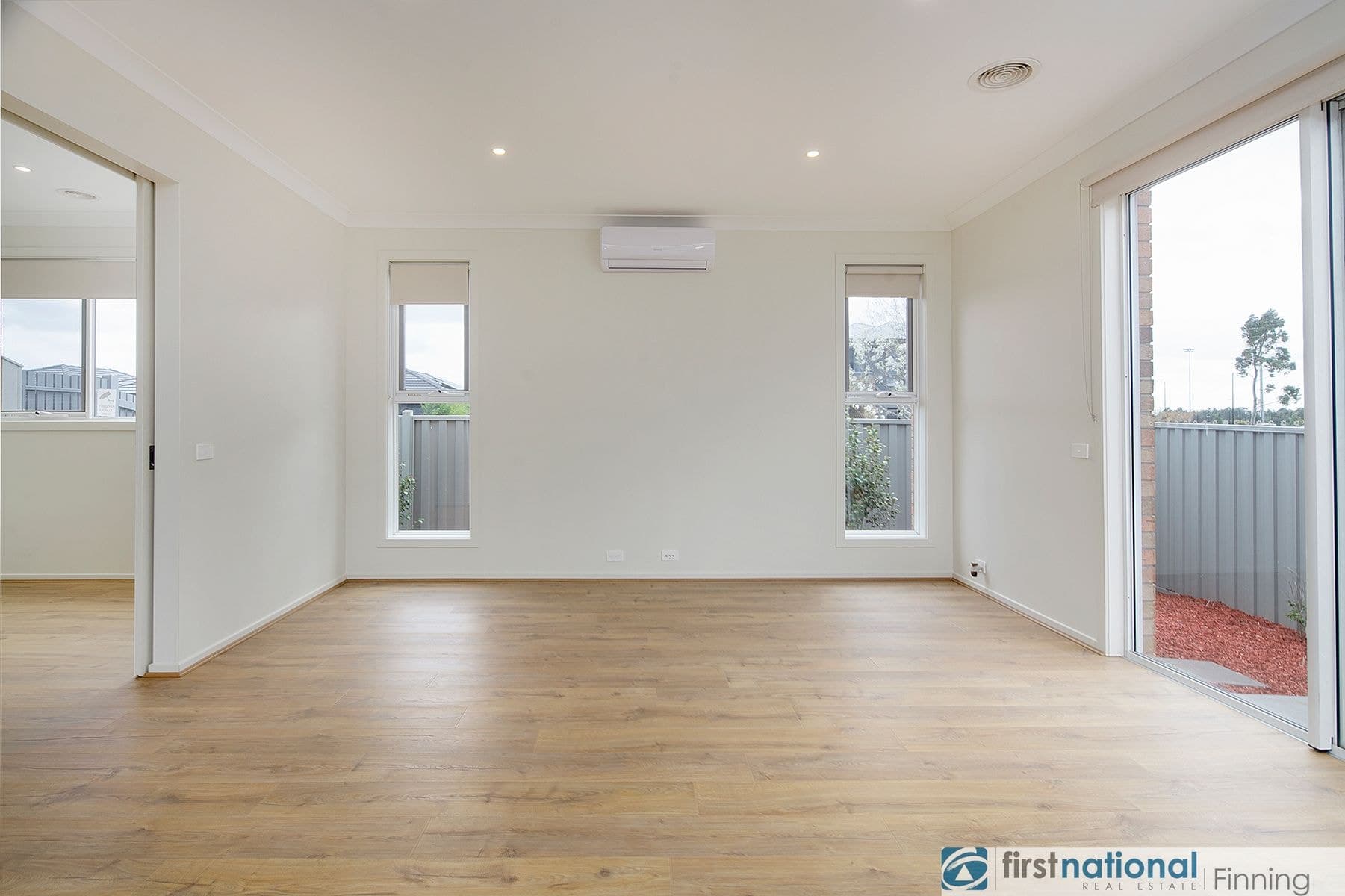 1 Daws Street, Cranbourne East VIC 3977, Cranbourne East - Thumbnail 7