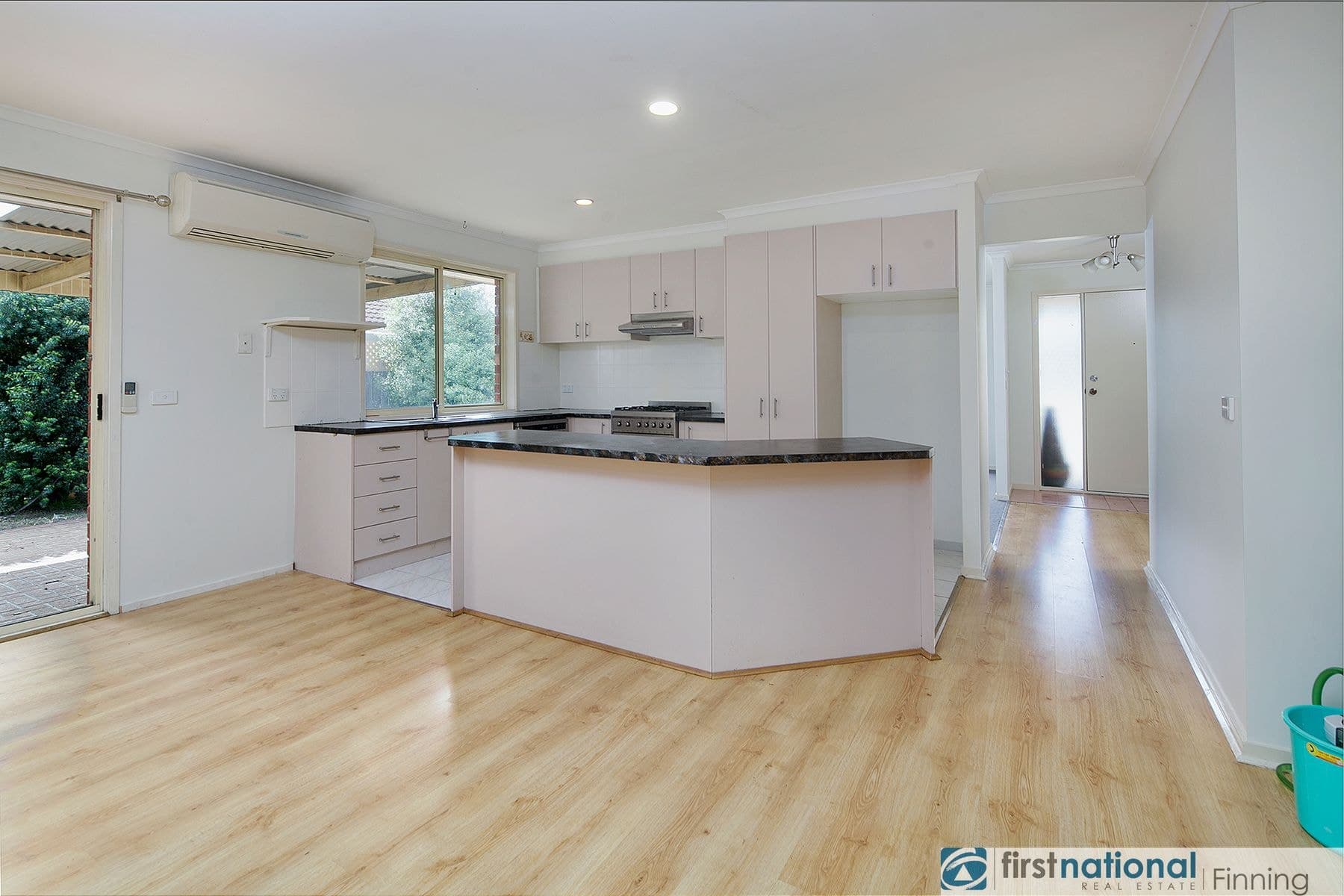 3 Lowther Court, Cranbourne North VIC 3977, Cranbourne North - Thumbnail 5