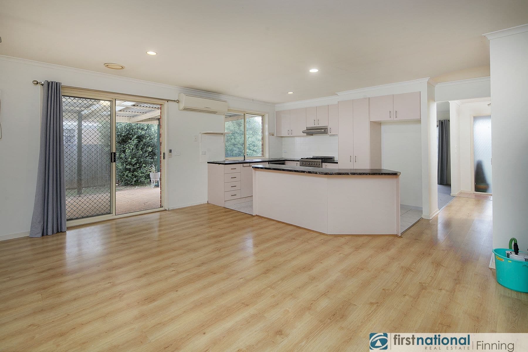 3 Lowther Court, Cranbourne North VIC 3977, Cranbourne North - Thumbnail 6
