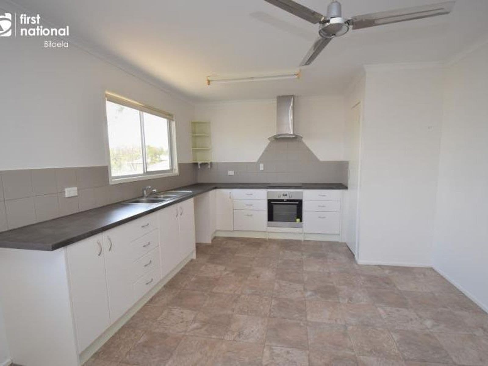 76 Kroombit Street, Biloela QLD 4715, Biloela - Thumbnail 3