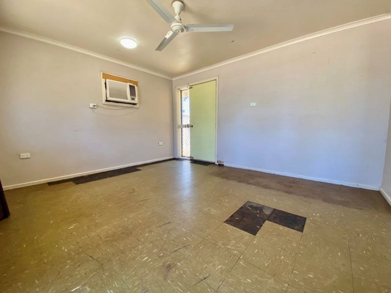 6/4 Haines Road, South Hedland WA 6722, South Hedland - Thumbnail 5