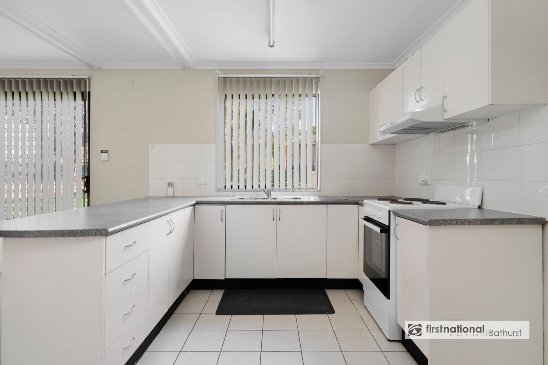 26 Simmons Place, Kelso NSW 2795, Kelso - Thumbnail 2