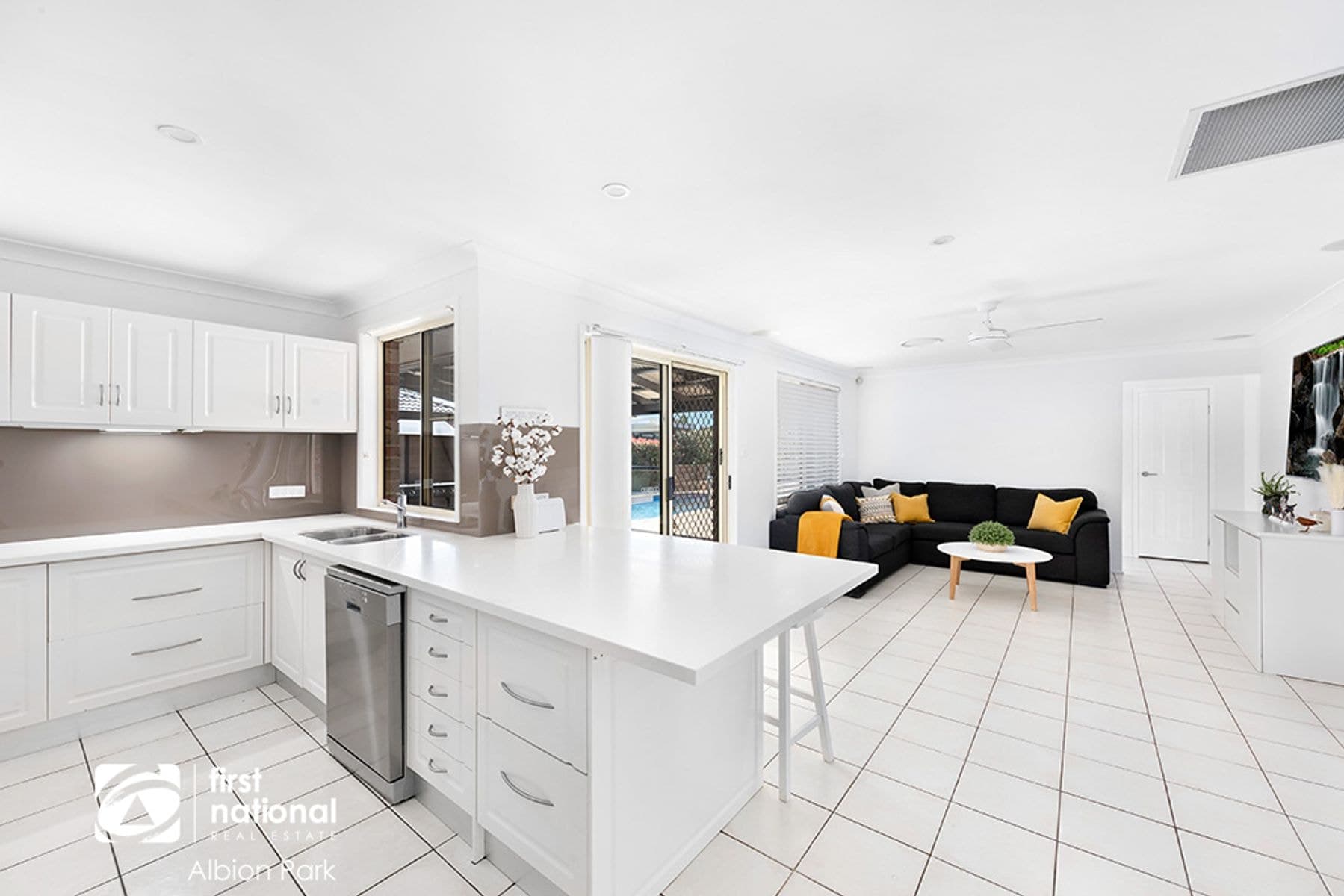 5 Windermere Avenue, Albion Park NSW 2527, Albion Park - Thumbnail 6