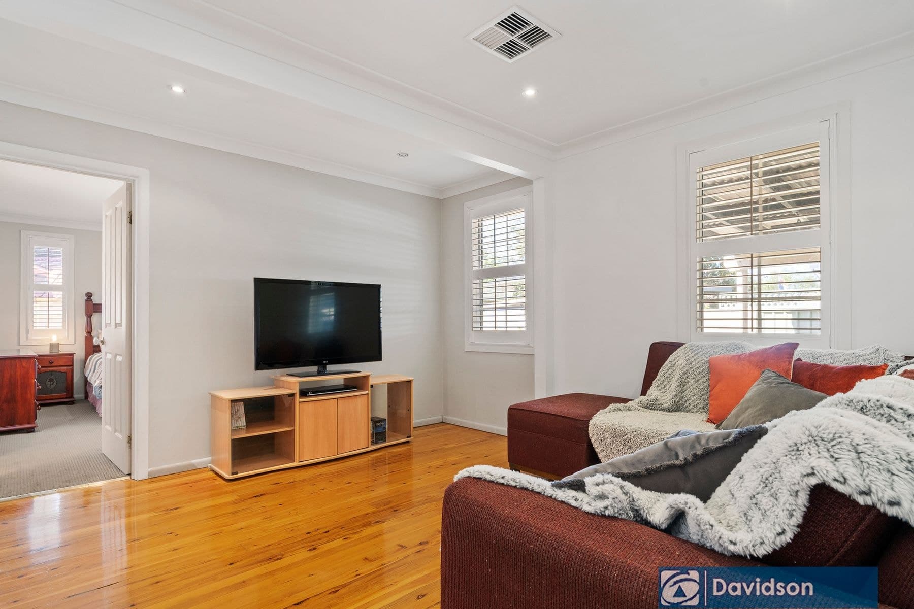 13 Ambon Road, Holsworthy NSW 2173, Holsworthy - Thumbnail 6