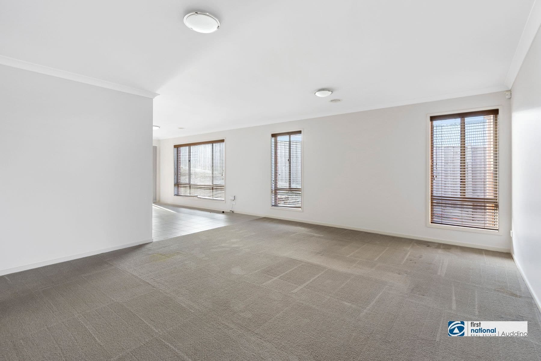 16 Massimo Way, Korumburra VIC 3950, Korumburra - Thumbnail 5