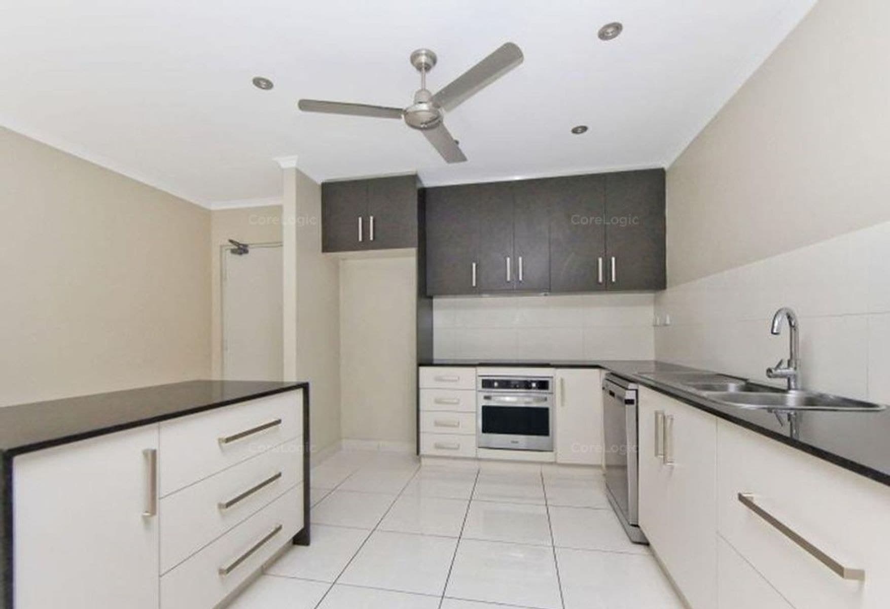 4/6 Mangola Court, Larrakeyah NT 0820, Larrakeyah - Thumbnail 2