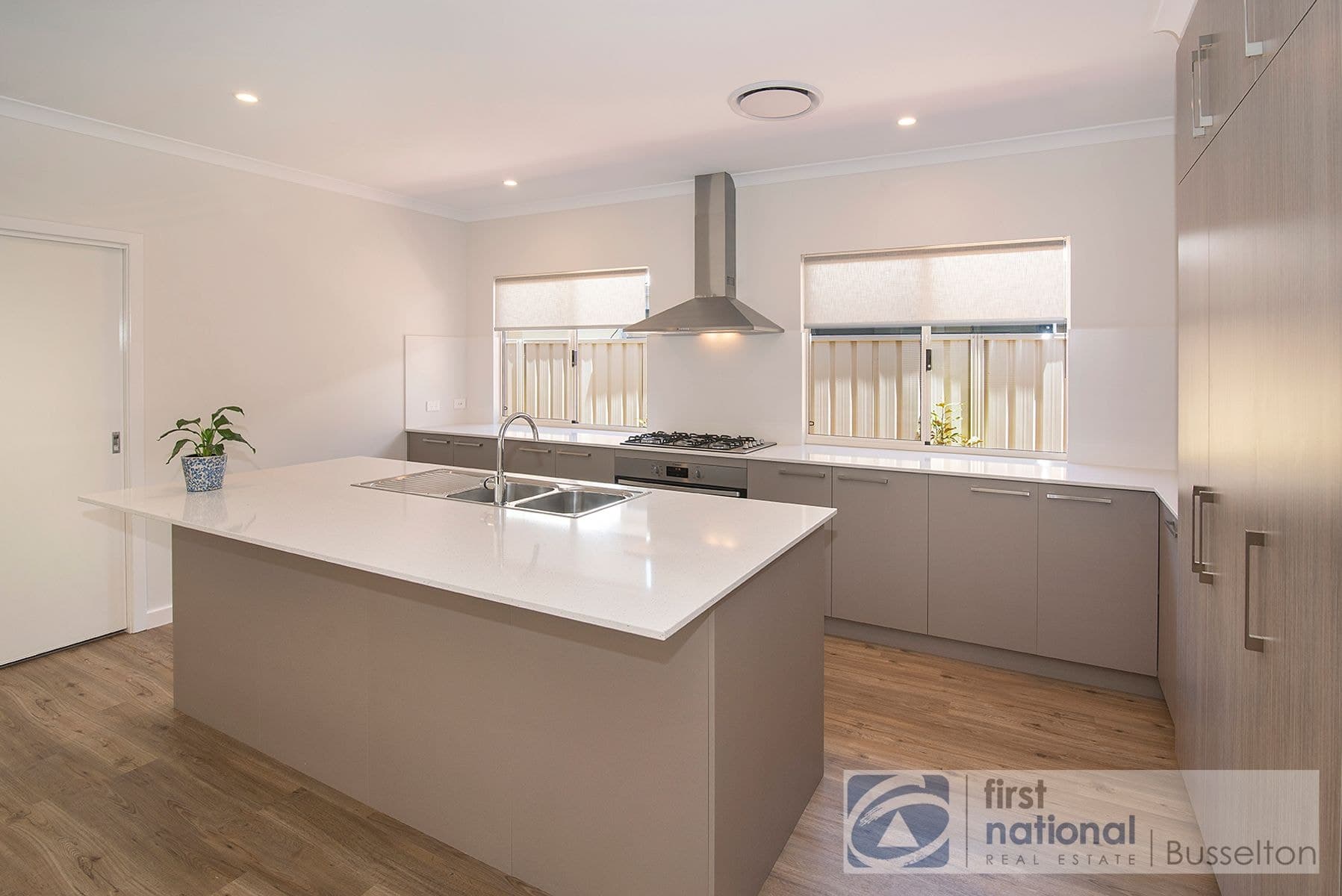 11 Pianobox Boulevard, West Busselton WA 6280, West Busselton - Thumbnail 2