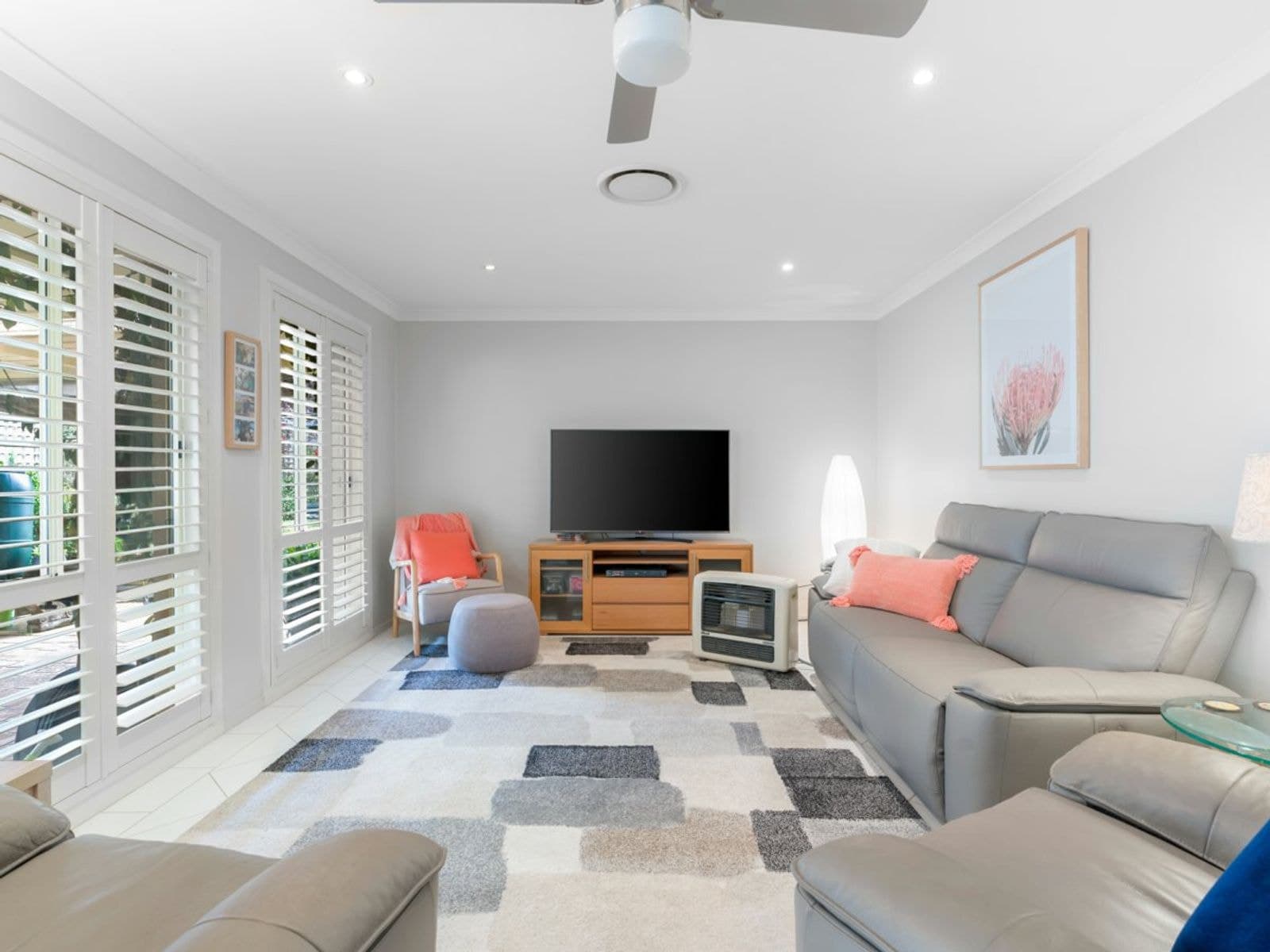 161 Blueridge Drive, Blue Haven NSW 2262, Blue Haven - Thumbnail 4