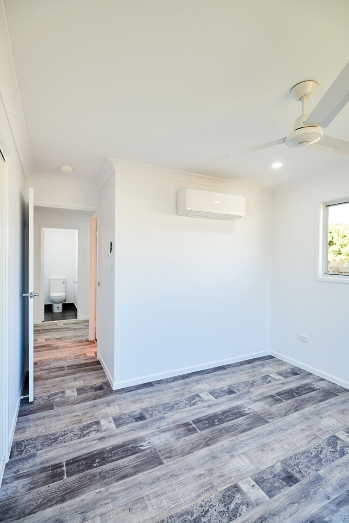 5B Place Avenue, Sarina QLD 4737, Sarina - Thumbnail 6