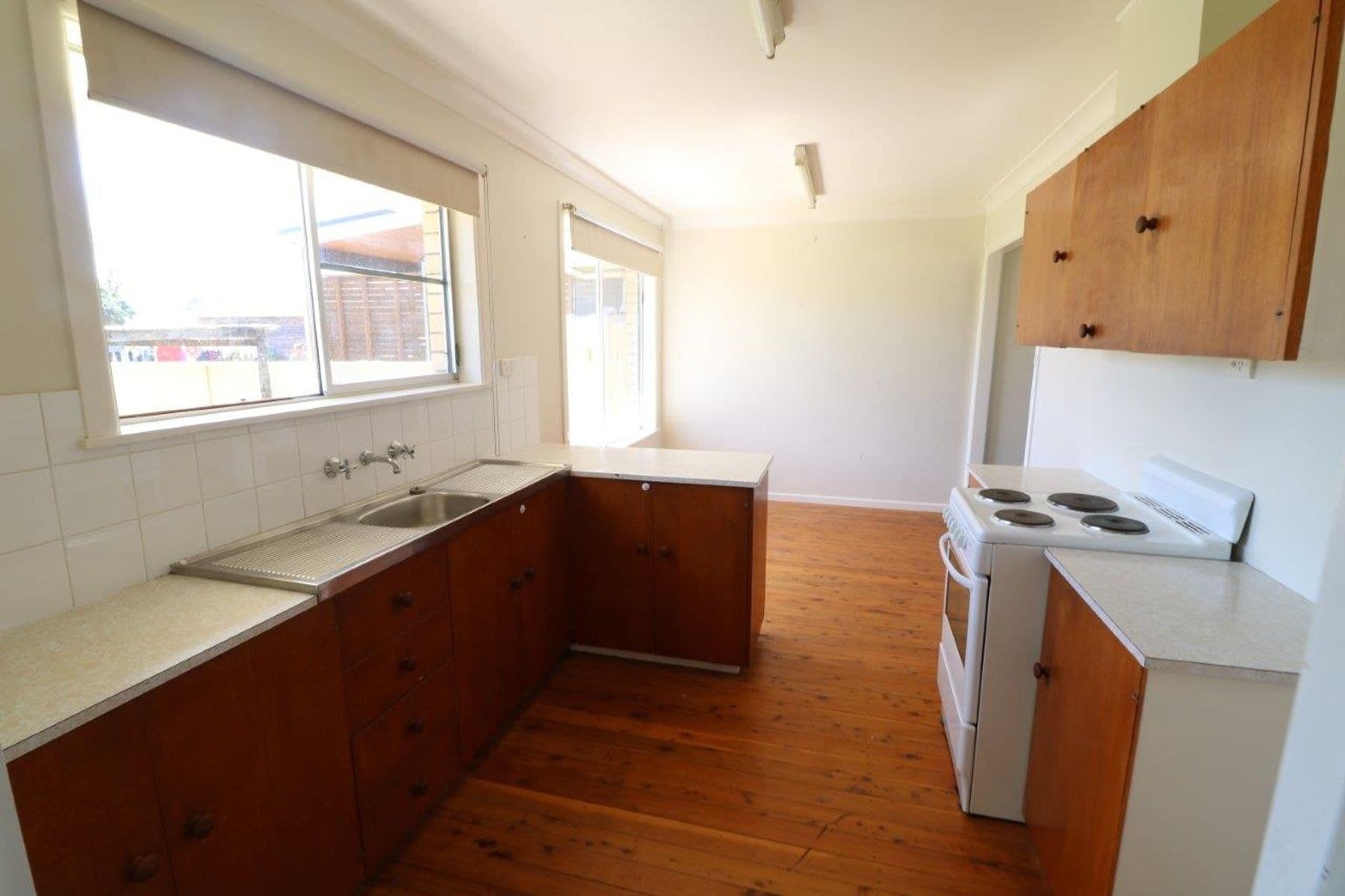 4 Digby Street, Glen Innes NSW 2370, Glen Innes - Thumbnail 4