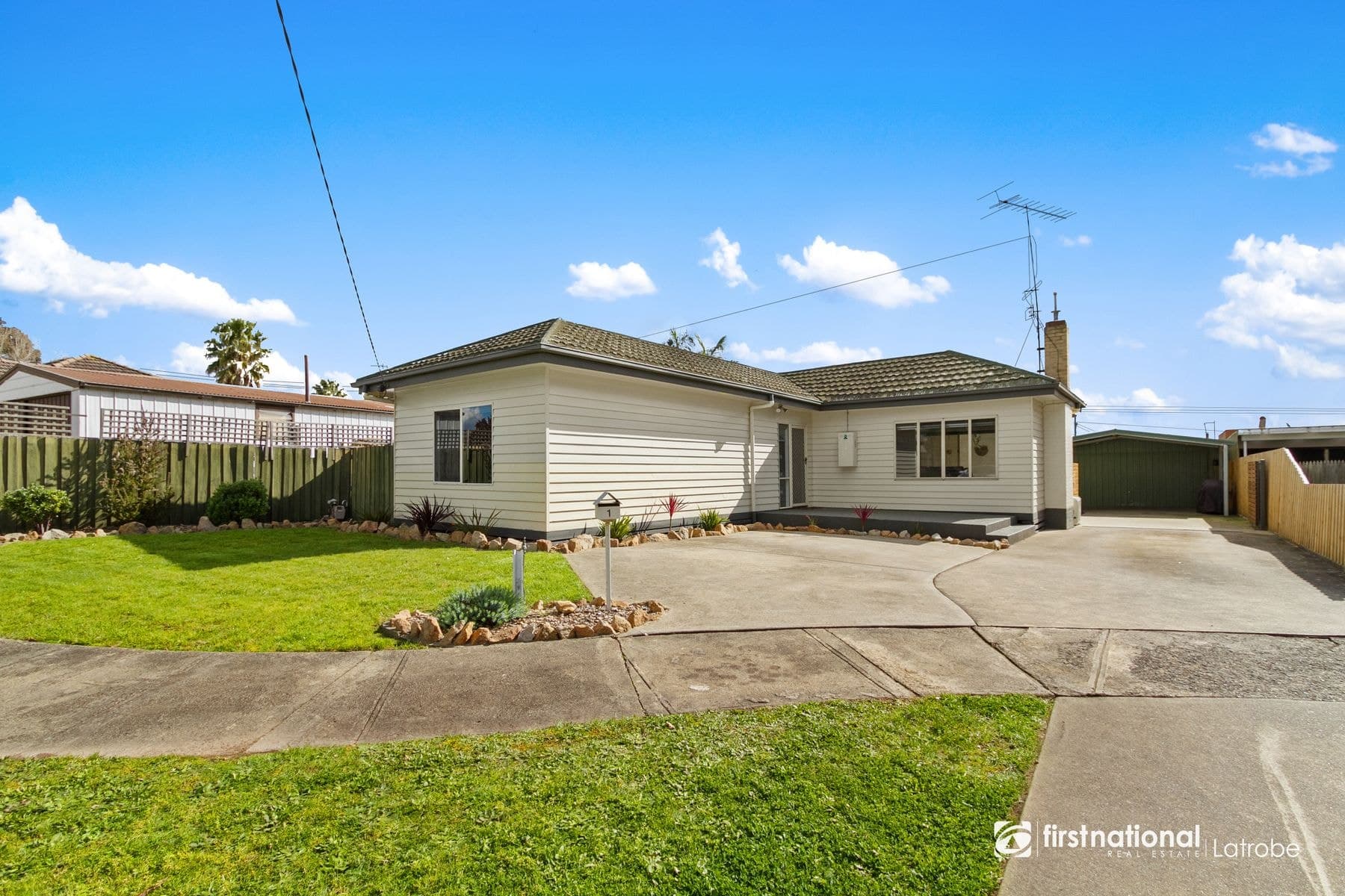 1 Charles Court, Morwell VIC 3840, Morwell - Thumbnail 2