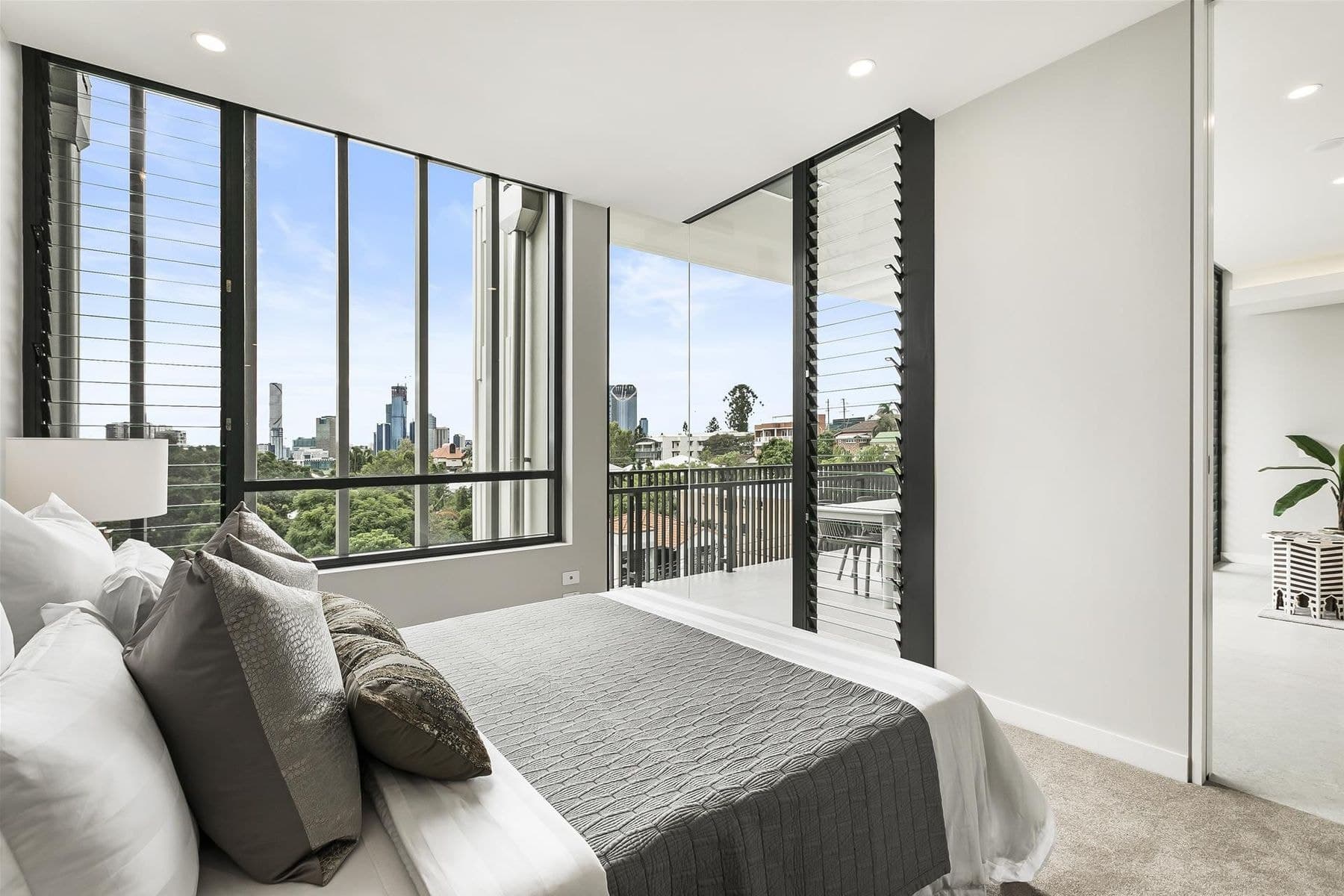 205/8 Colton Street, Highgate Hill QLD 4101, Highgate Hill - Thumbnail 5