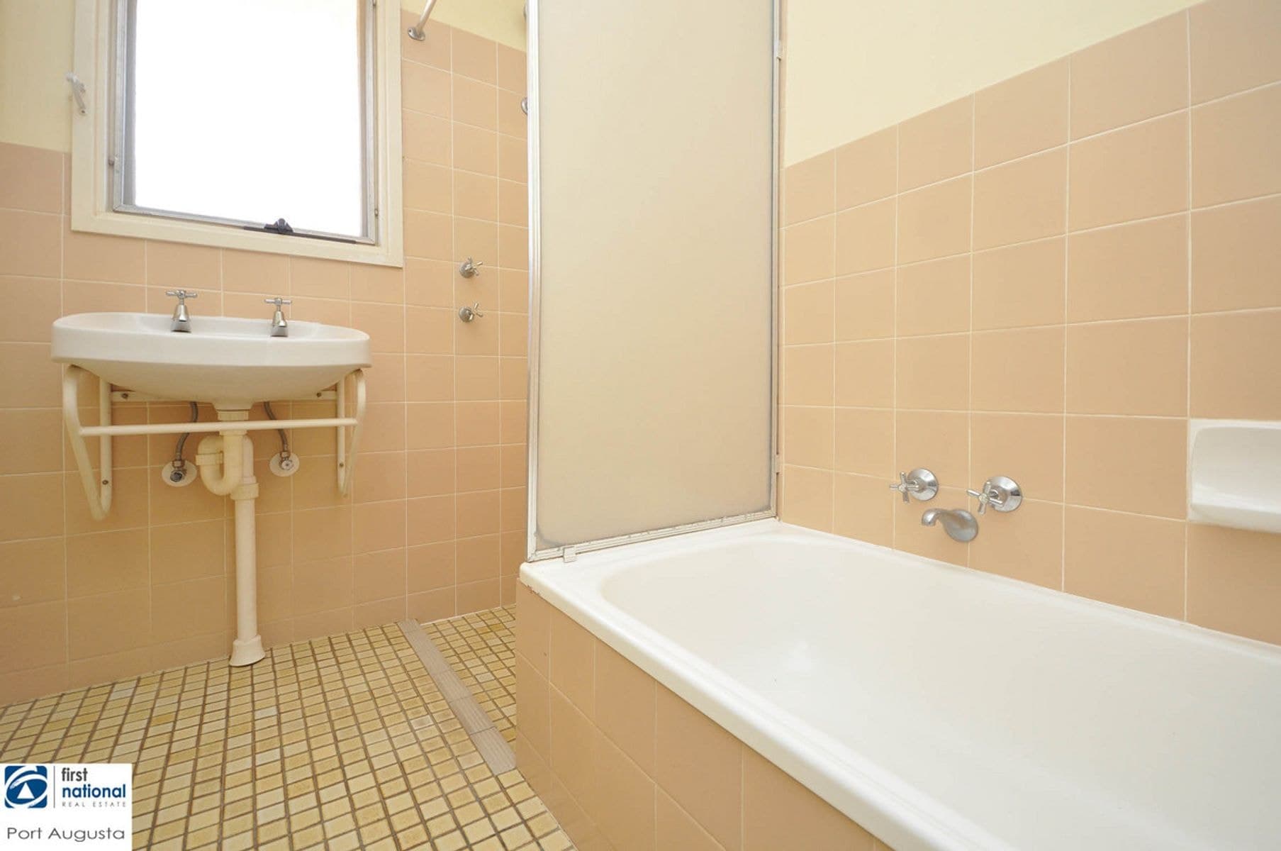 28 Kirwan Crescent, Port Augusta SA 5700, Port Augusta - Thumbnail 8