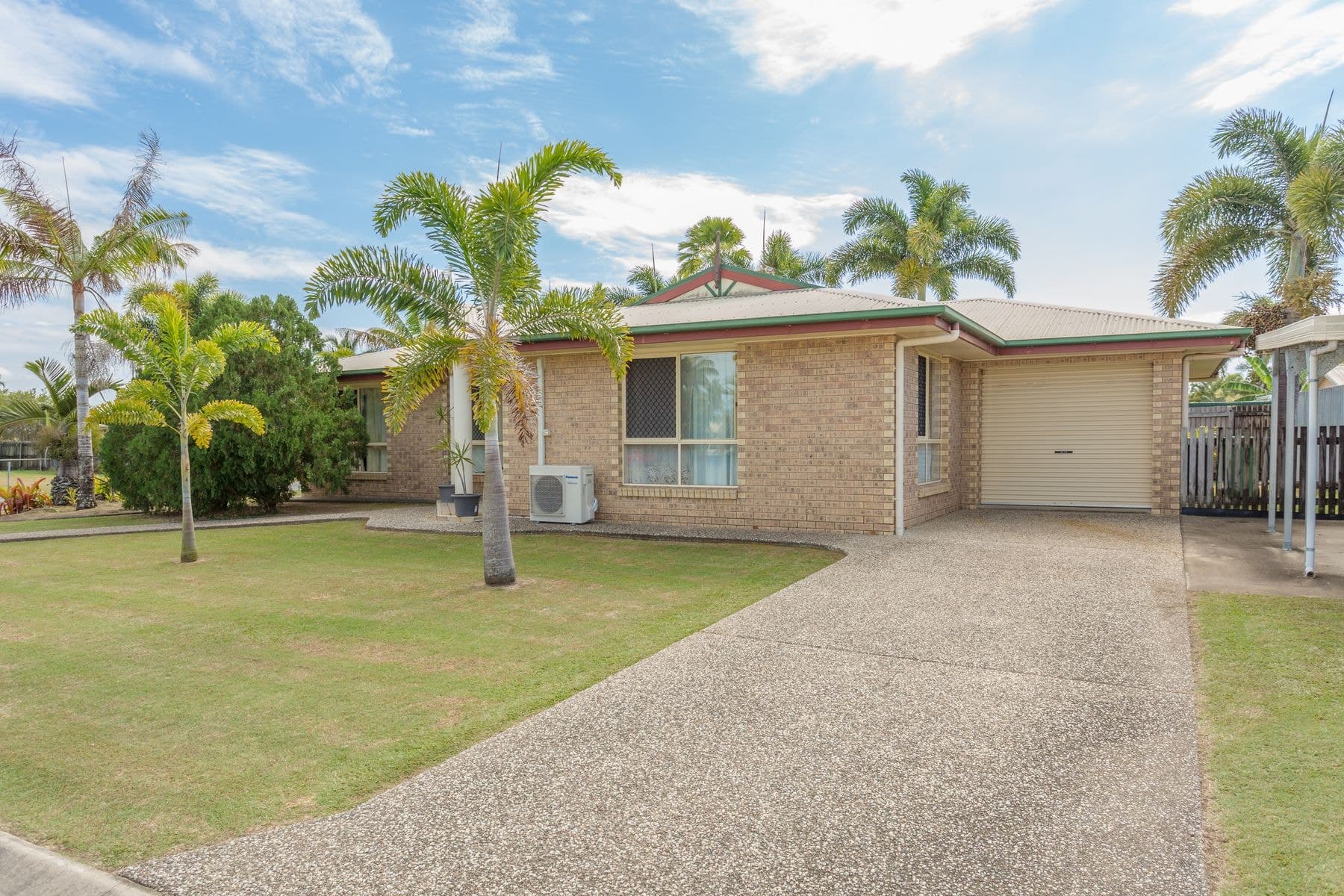 14 Waratah Street, Beaconsfield QLD 4740, Beaconsfield - Thumbnail 3