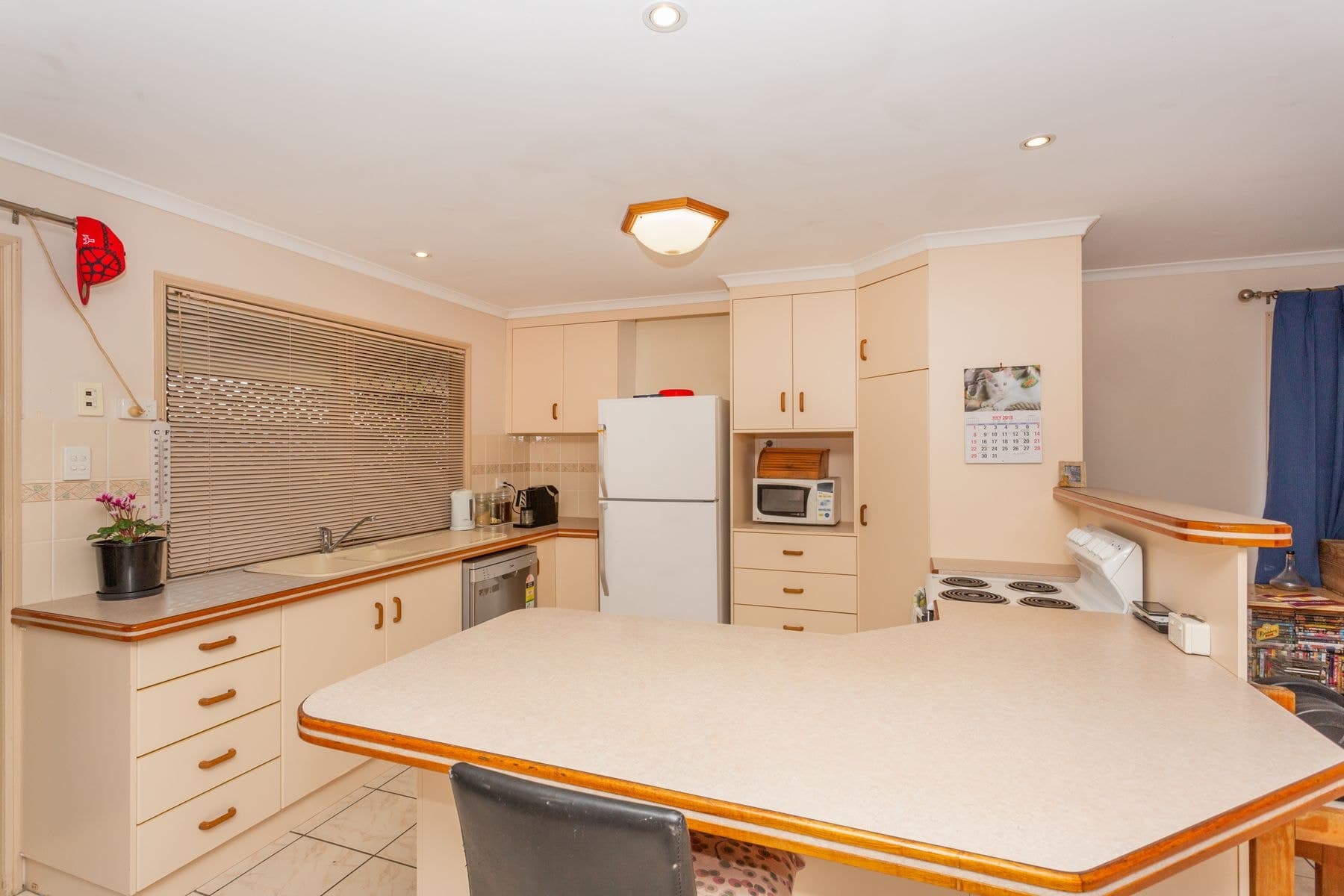 14 Waratah Street, Beaconsfield QLD 4740, Beaconsfield - Thumbnail 6
