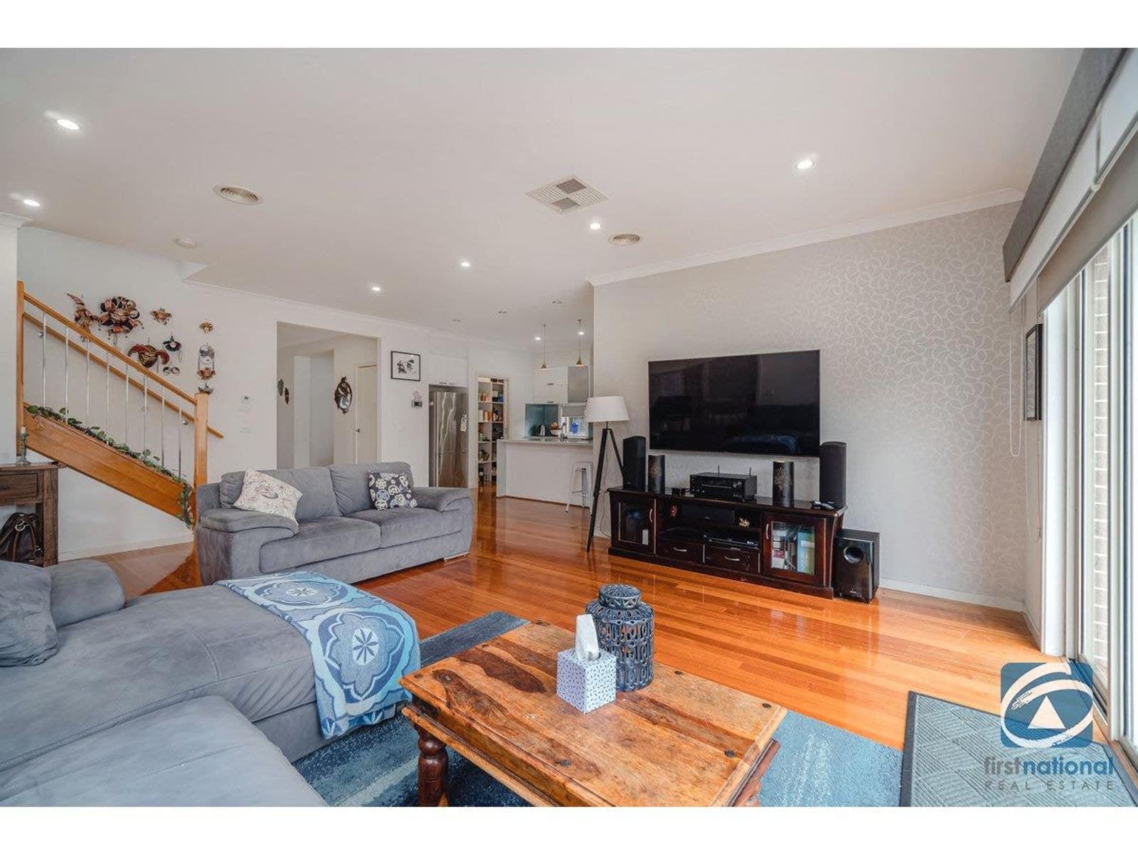 41 Mallard Circuit, Craigieburn VIC 3064, Craigieburn - Thumbnail 2