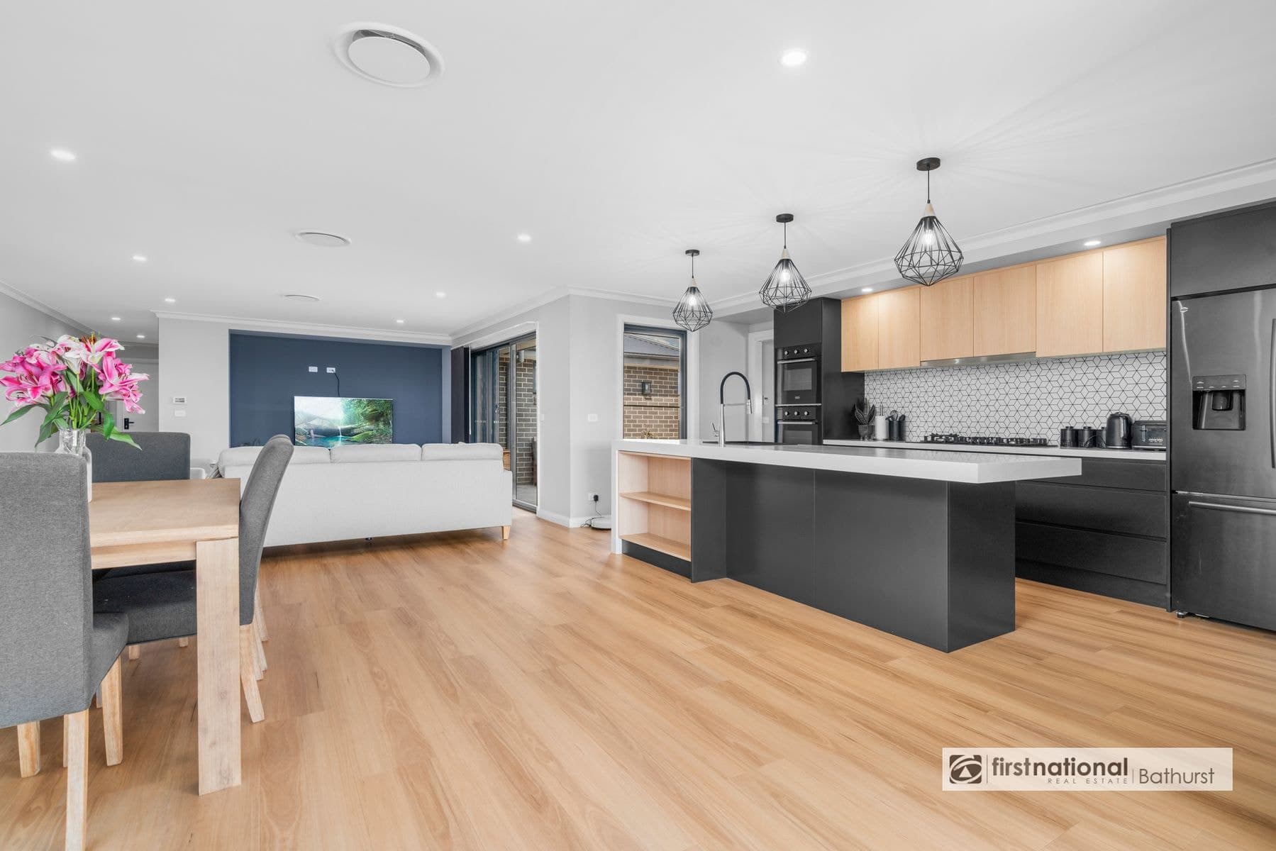 15 Cain Drive, Kelso, NSW 2795, Kelso - Thumbnail 6