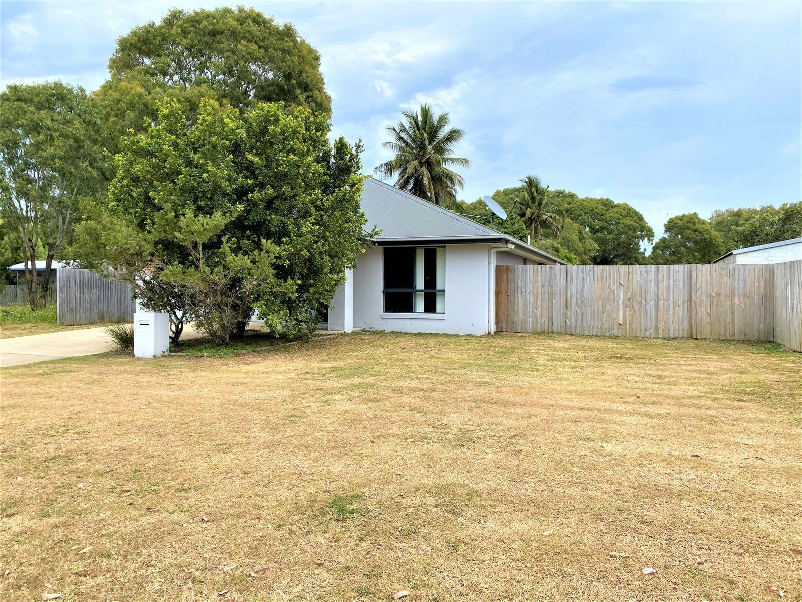 6 Tindaridge Court, Hay Point QLD 4740, Hay Point - Image 1