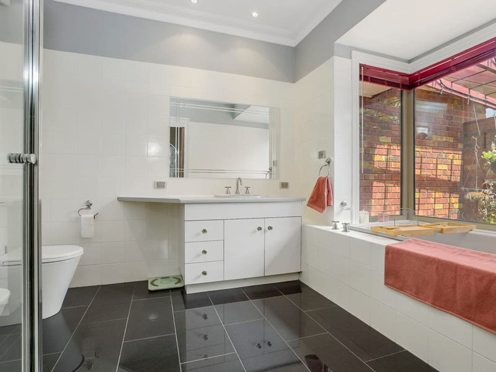 1 Cairns Drive, Darley, VIC 3340, Darley - Thumbnail 4