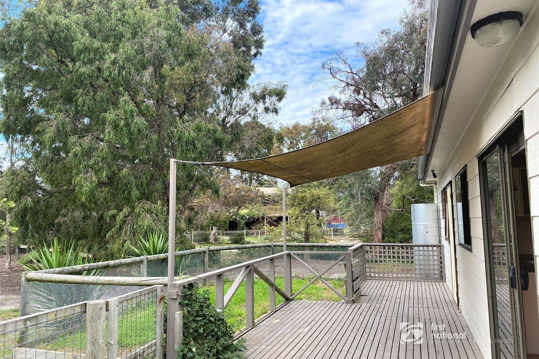 19 Currawong Close, Raymond Island VIC 3880, Raymond Island - Thumbnail 3