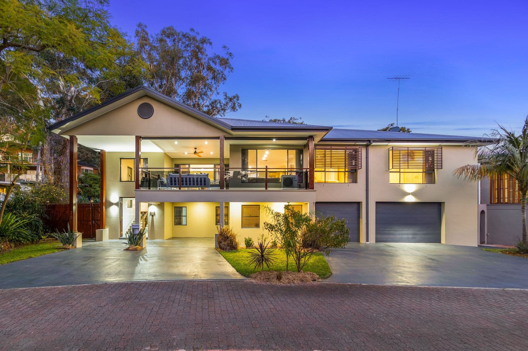 75 Carinya Road, Picnic Point NSW 2213, Picnic Point - Image 1