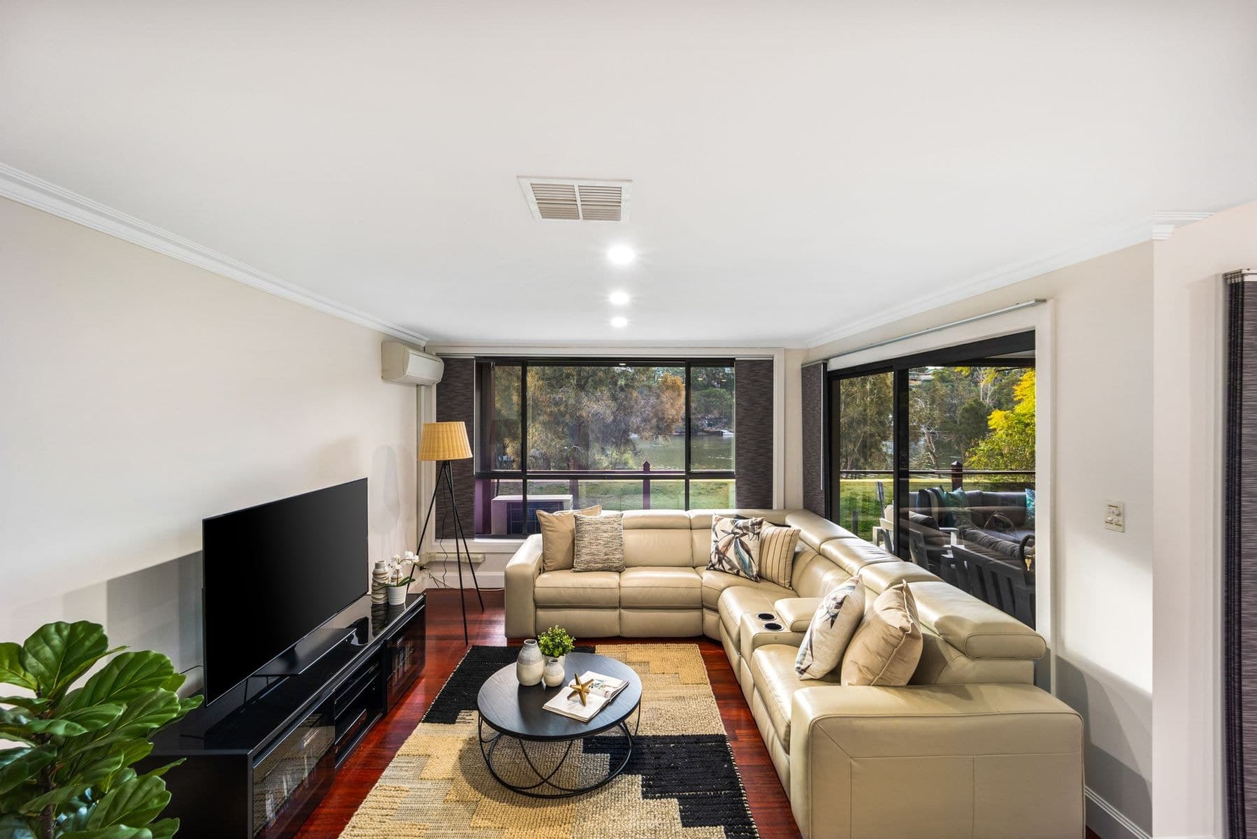 75 Carinya Road, Picnic Point NSW 2213, Picnic Point - Thumbnail 4